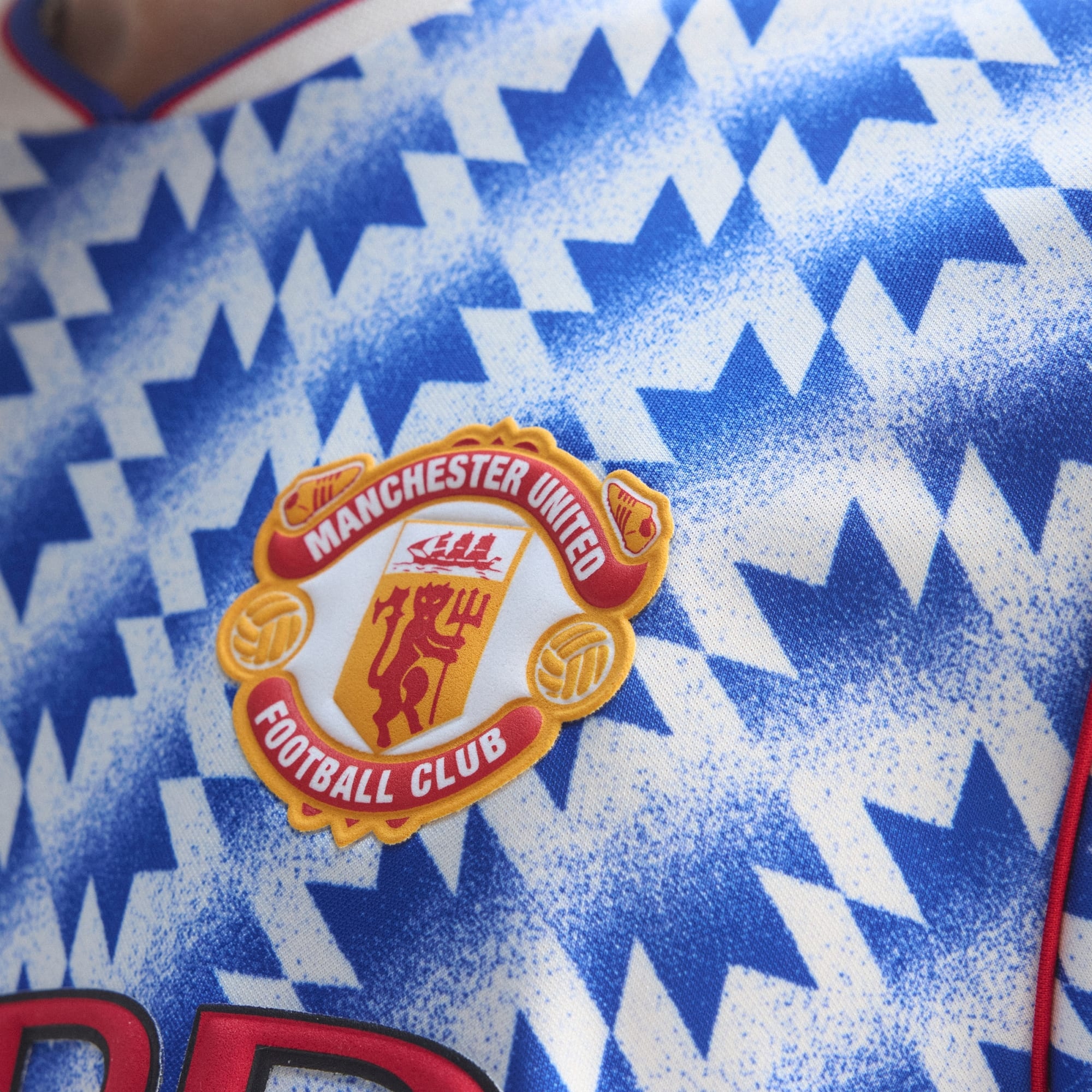 傳奇藍色美學 ⚽ Adidas Originals Manchester United 曼聯 1991/92 短袖復刻作客球衣 (可加印字) JM5495