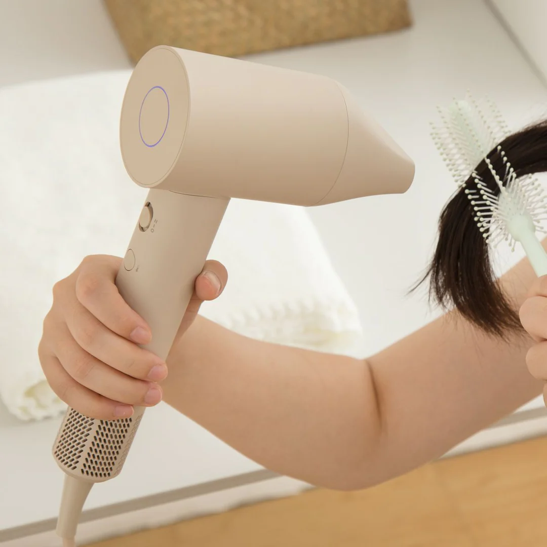 預購⭐️Bruno 全球電壓高速高濃度負離子風筒100-240V 灰褐色 (BAK811-GRG) [香港行貨] 