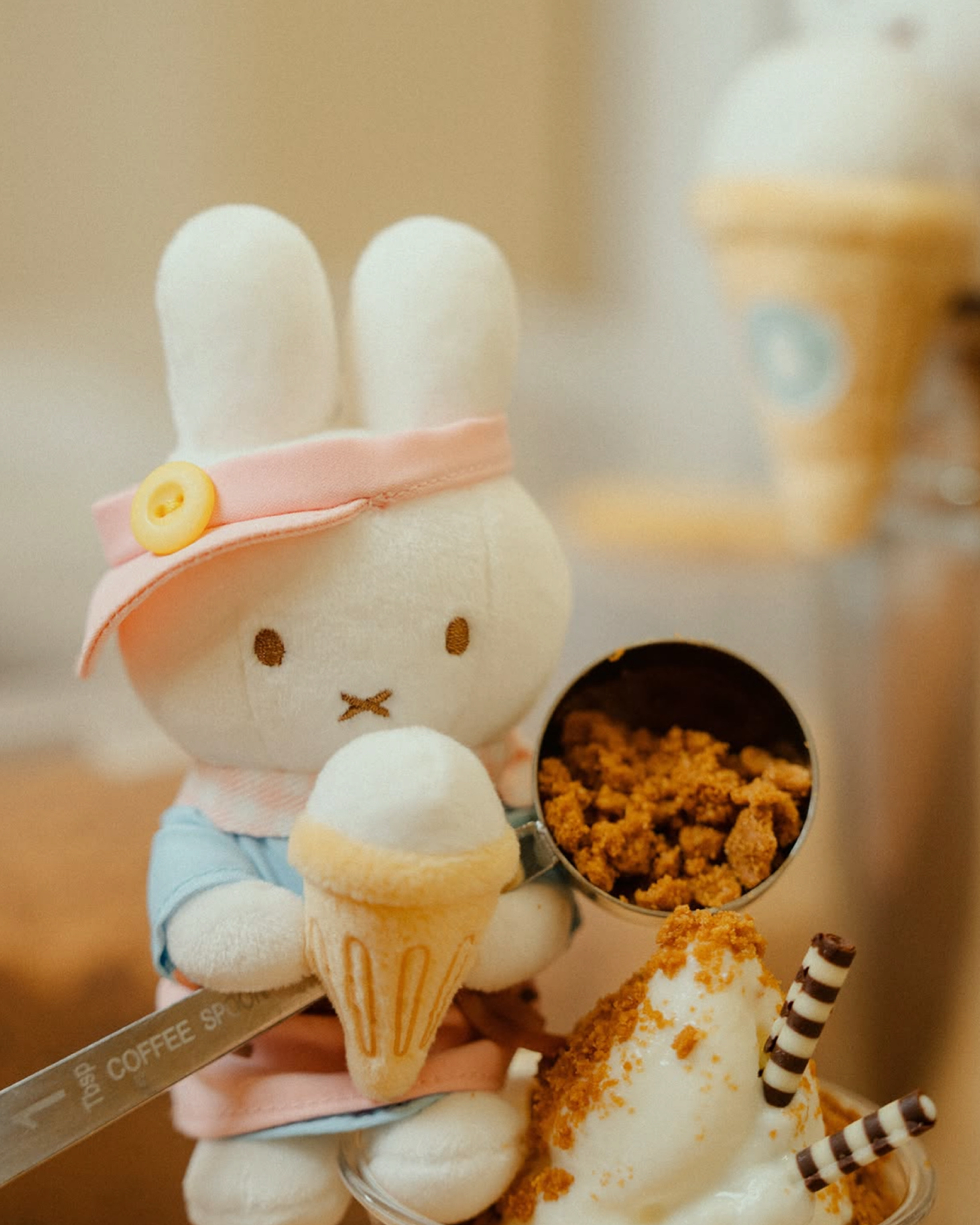 Miffy Mellow Keyring & Screen Buddy