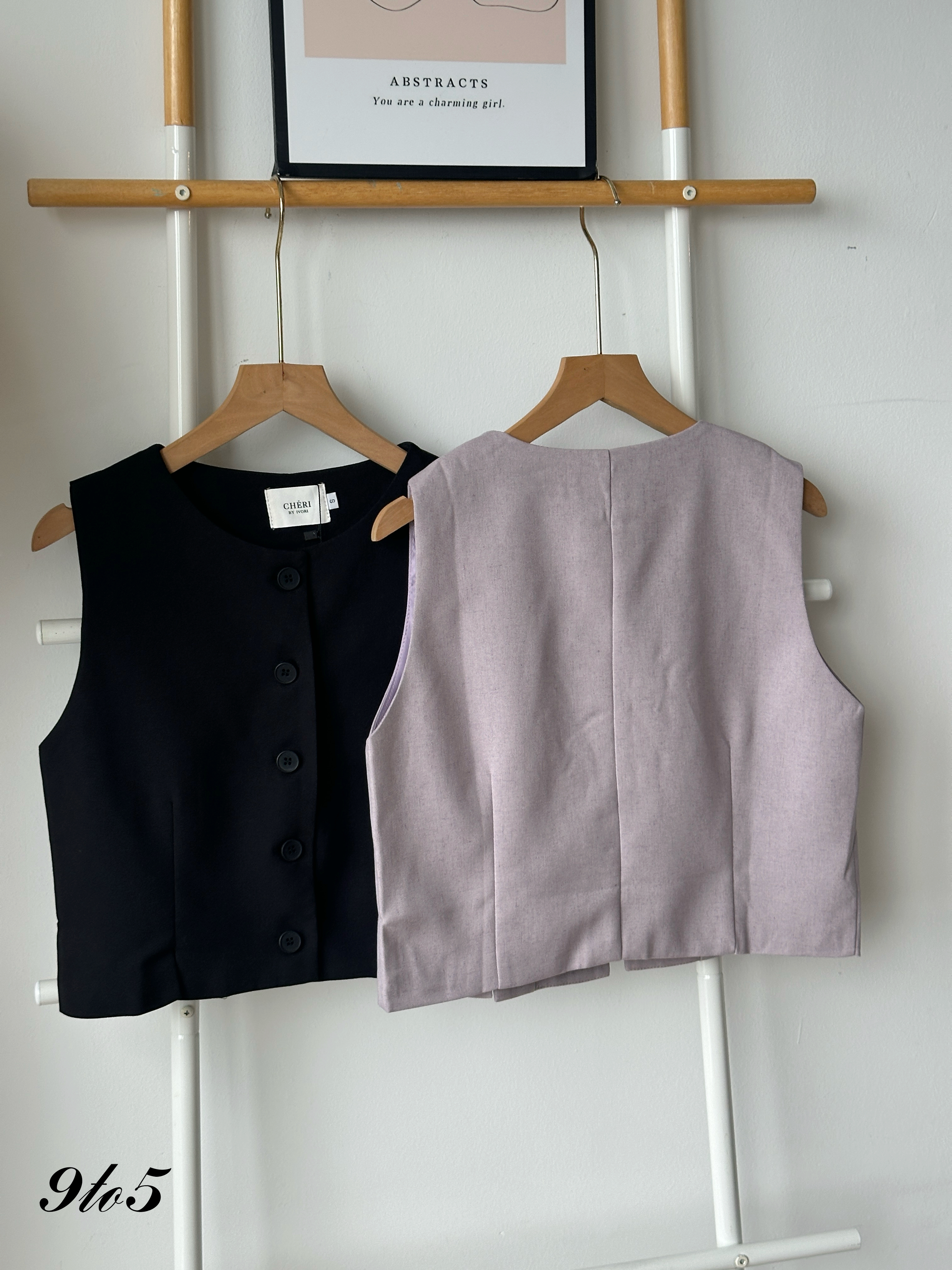 T4109 Sleeveless Crop Top/Vest - Black & Purple