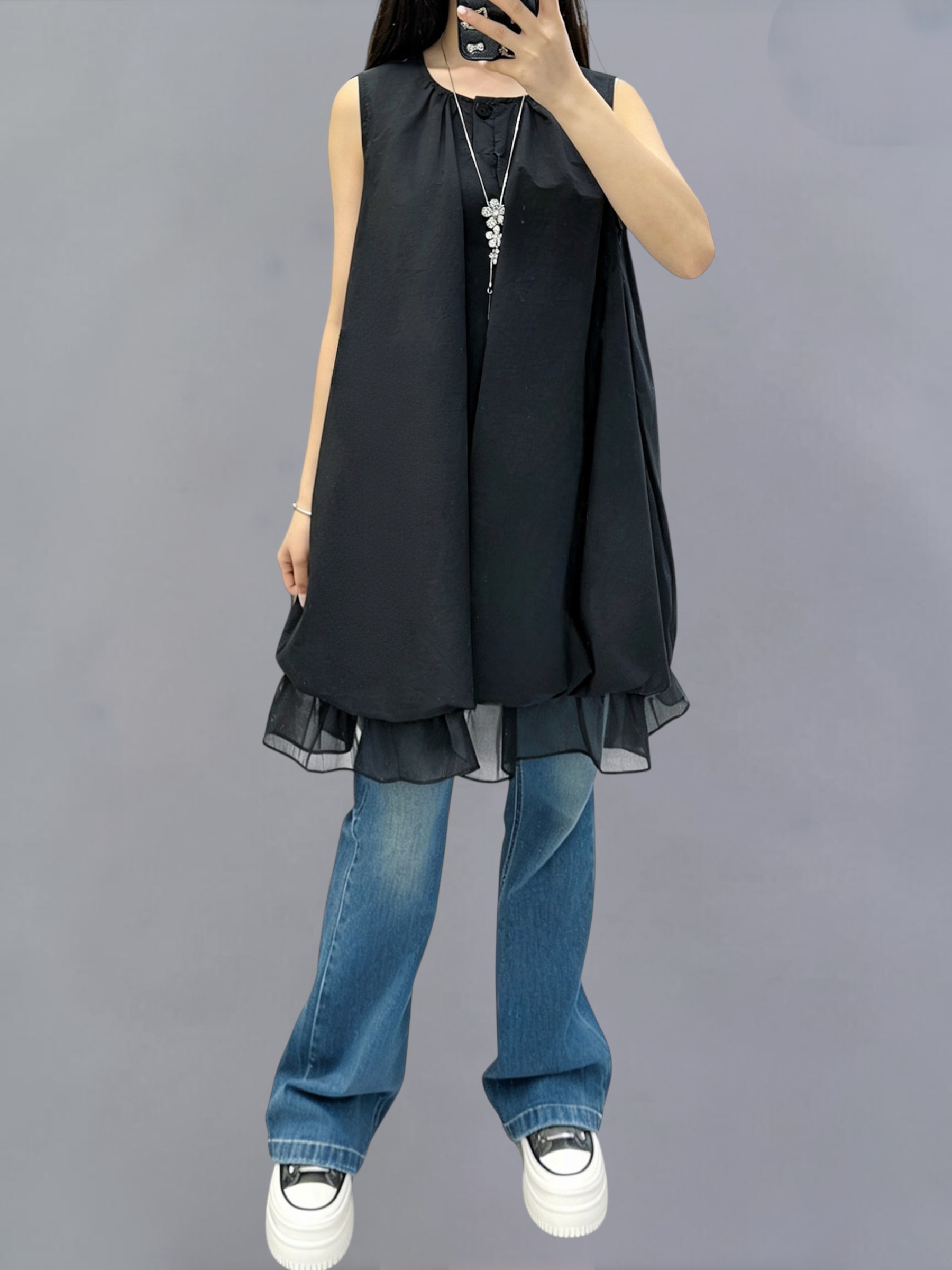 輕盈速乾料紗腳連身裙