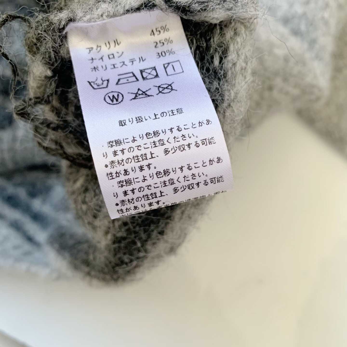 預訂 V. Westwood毛衣外套 [貨號26A1683]
