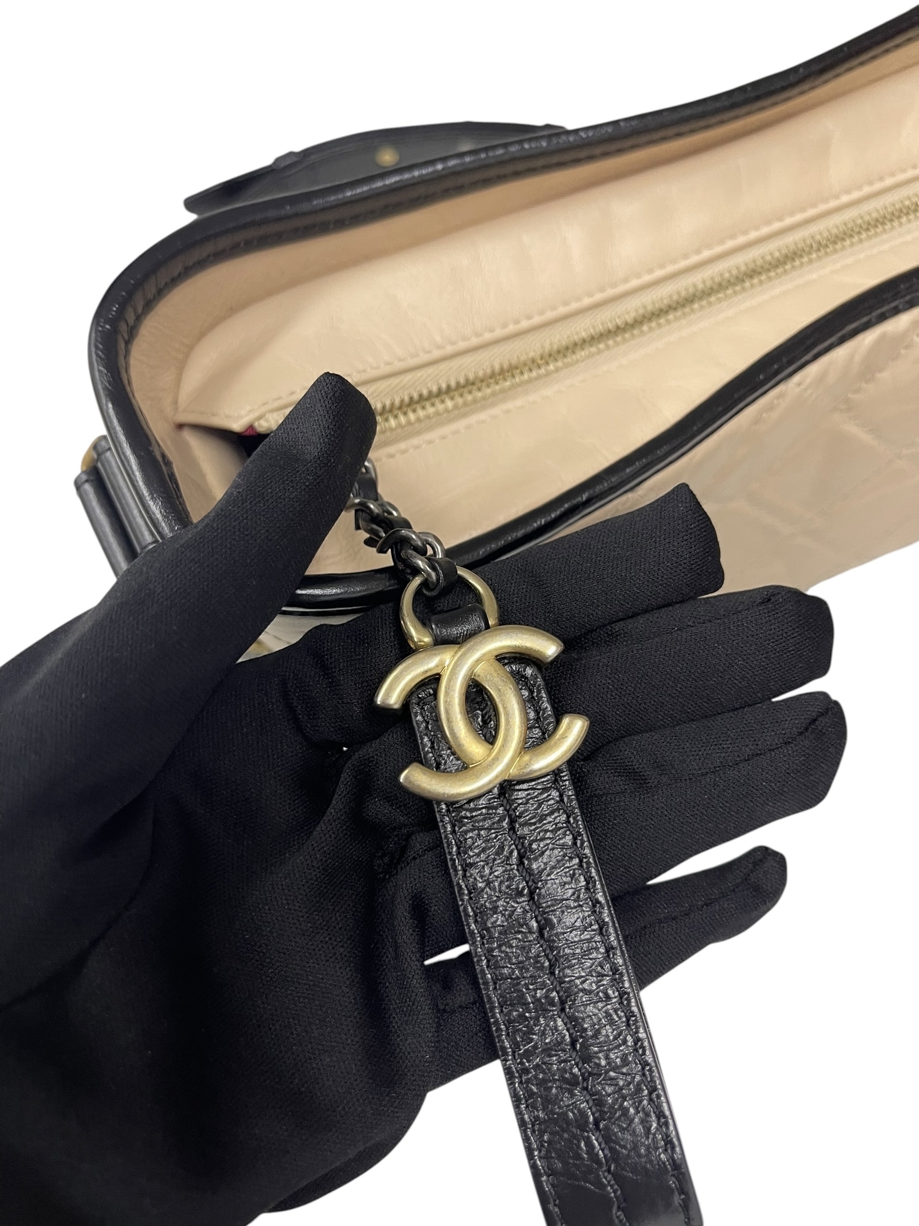 Pre-owned Chanel Gabrielle Hobo / Product Code: 071007