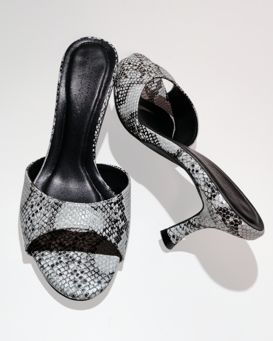 MAYA 65 WHITE PYTHON