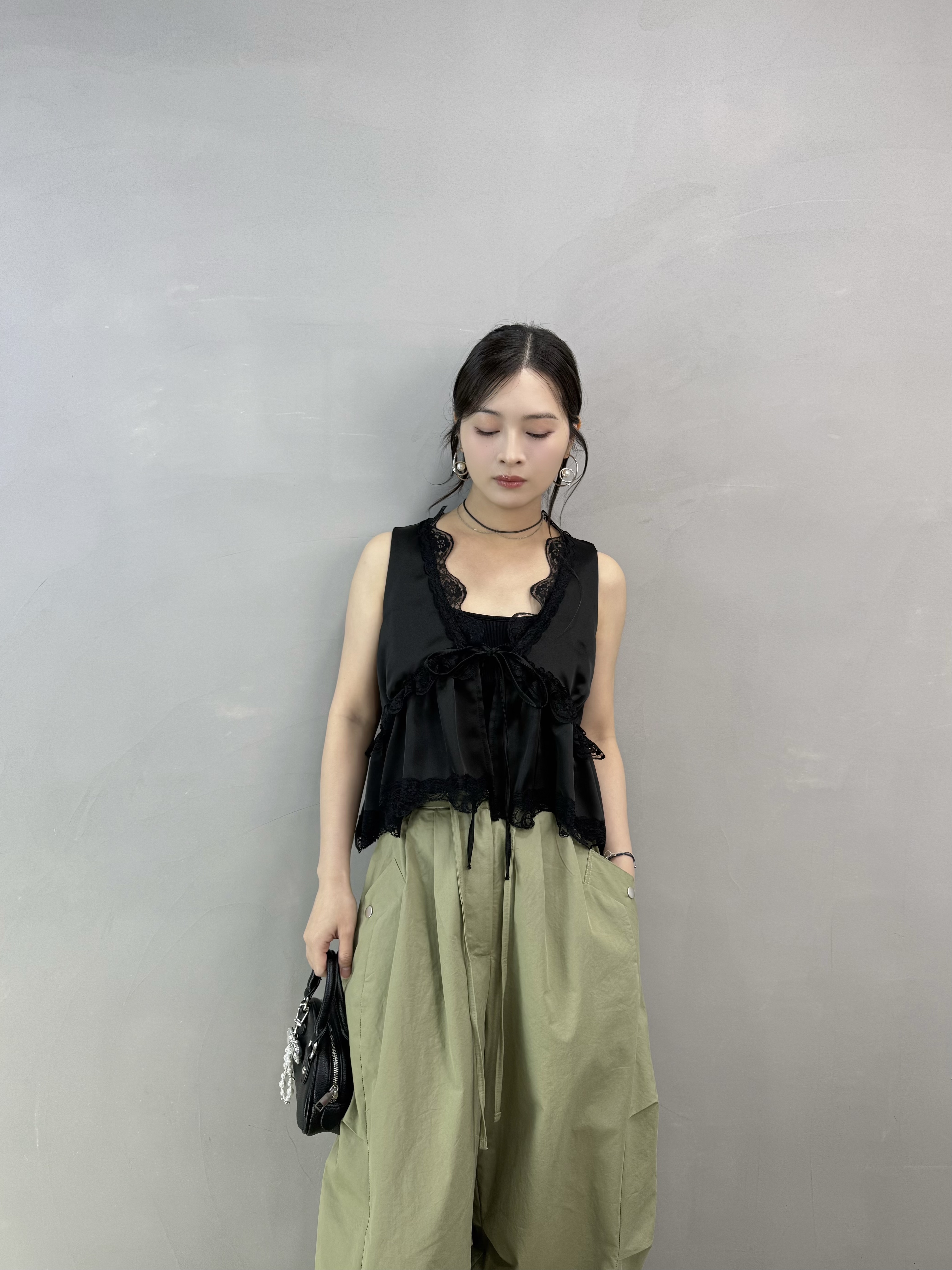 Y60 高級Lace邊絲背心