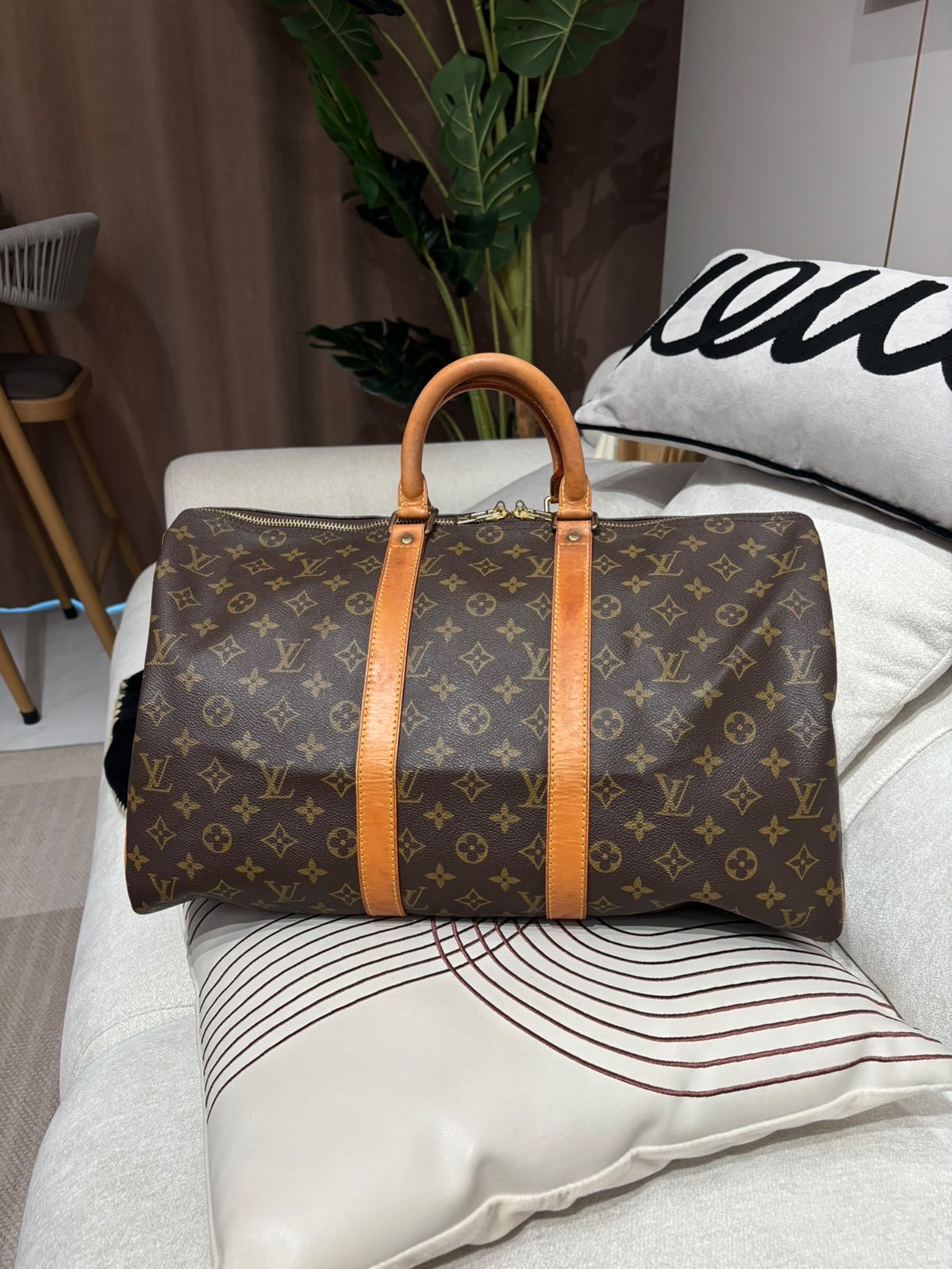 LV Keepall 45 Monogram 100%Authentic,85%new  