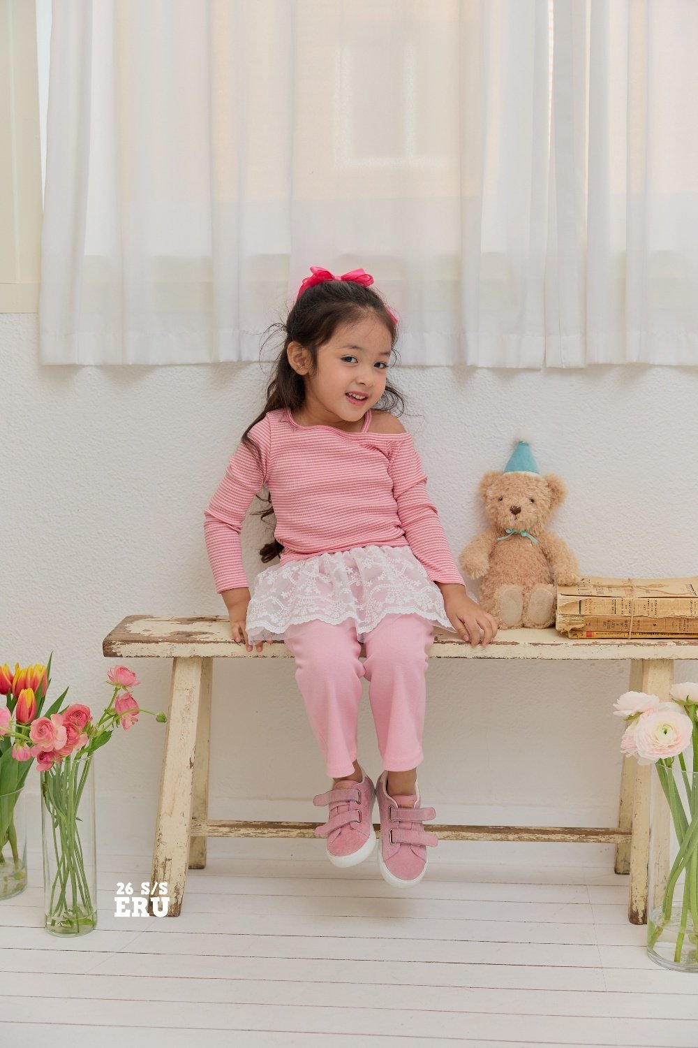 橫間 Top / Lace Pants 