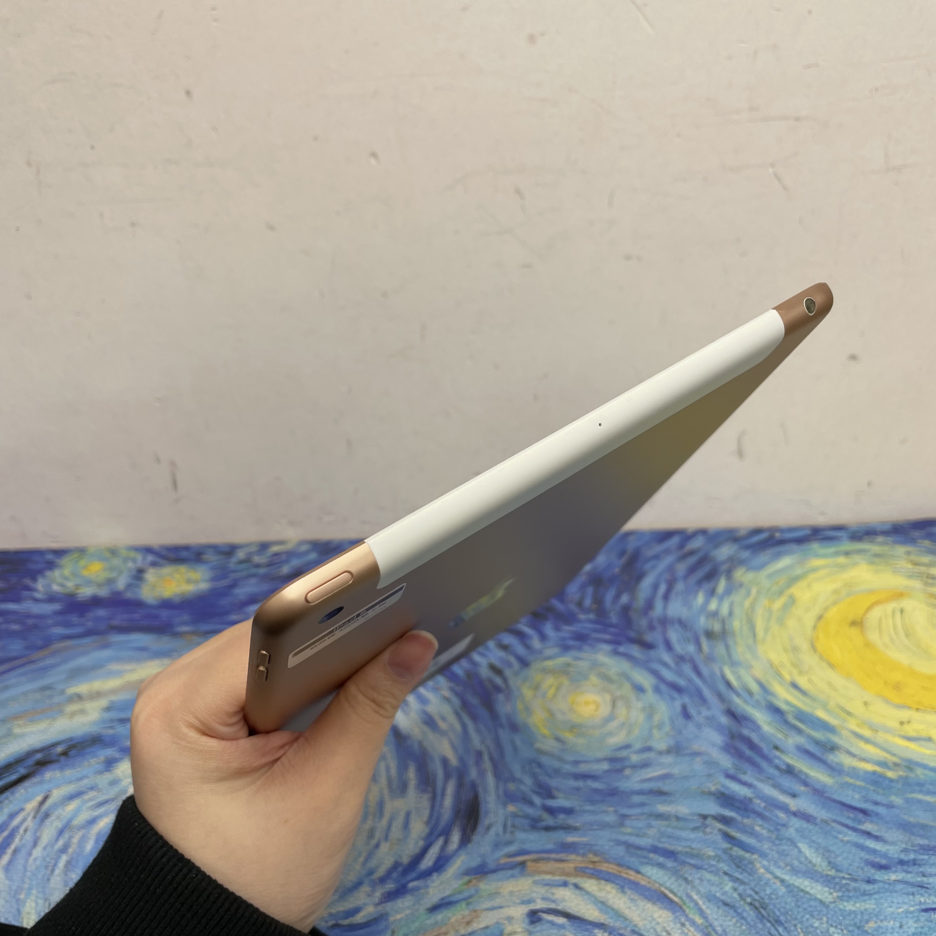 *452794 iPad 8 勁靚機 32GB 插卡版 粉色 pink