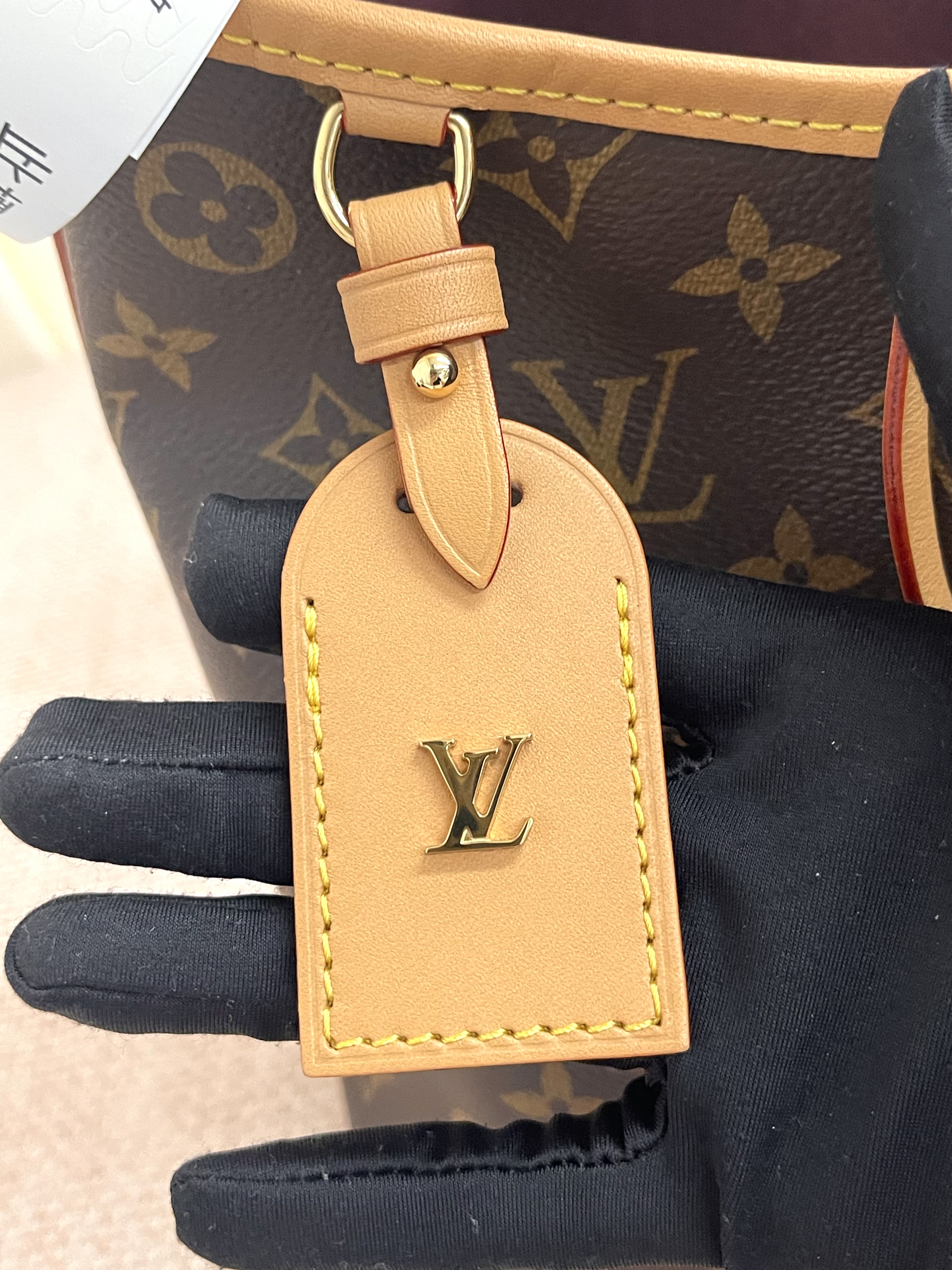 Pre-owned  Louis Vuitton Carryall PM/ Product Code: 26052601