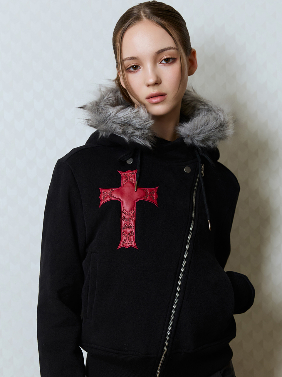 GT FUR UNBALANCE HOOD ZIP UP(BLACK)