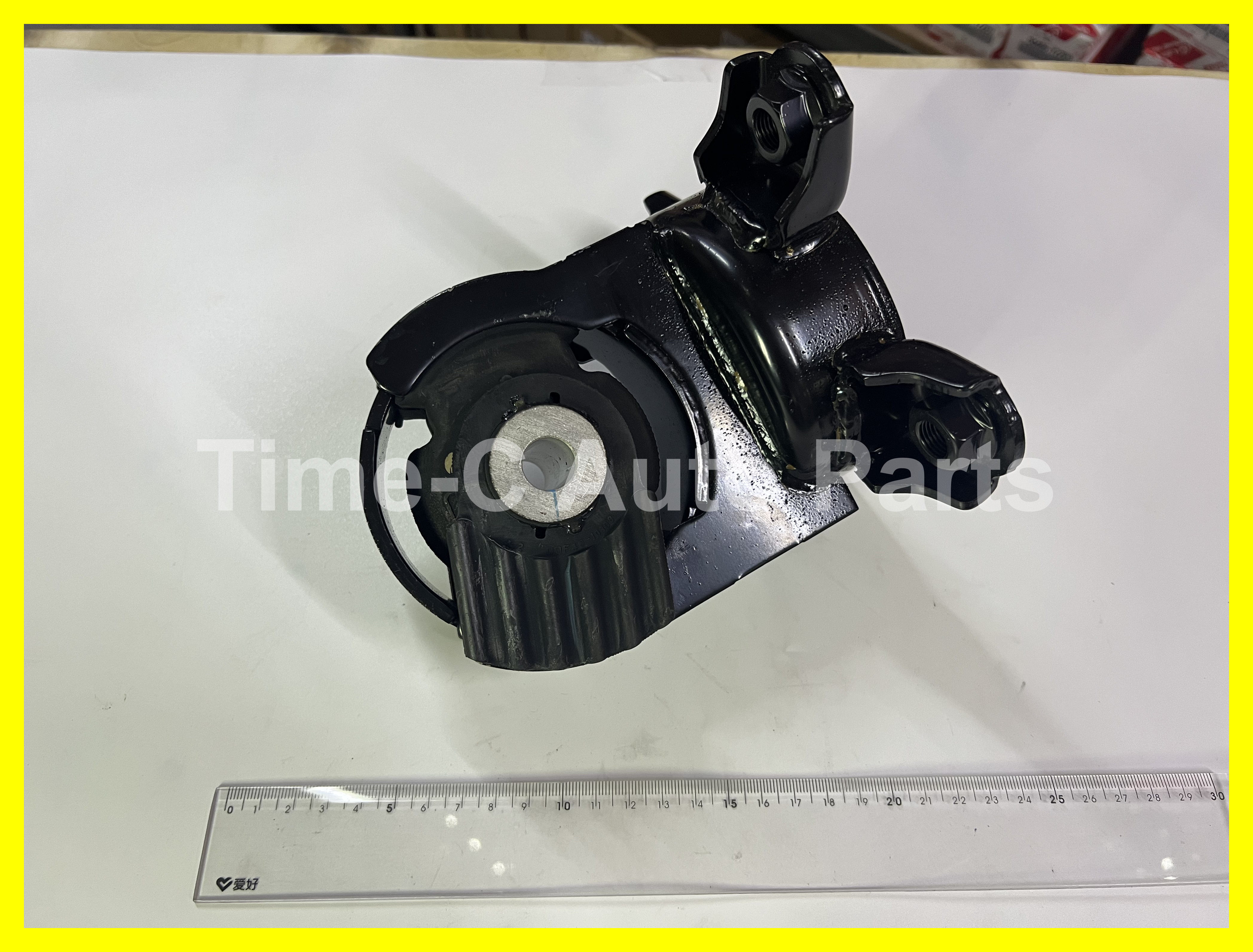 前機器膠 12361-31231 - Toyota Estima 50系
