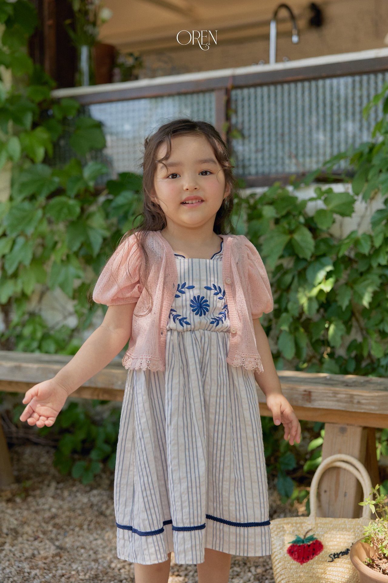 花花 Lace Cardigan