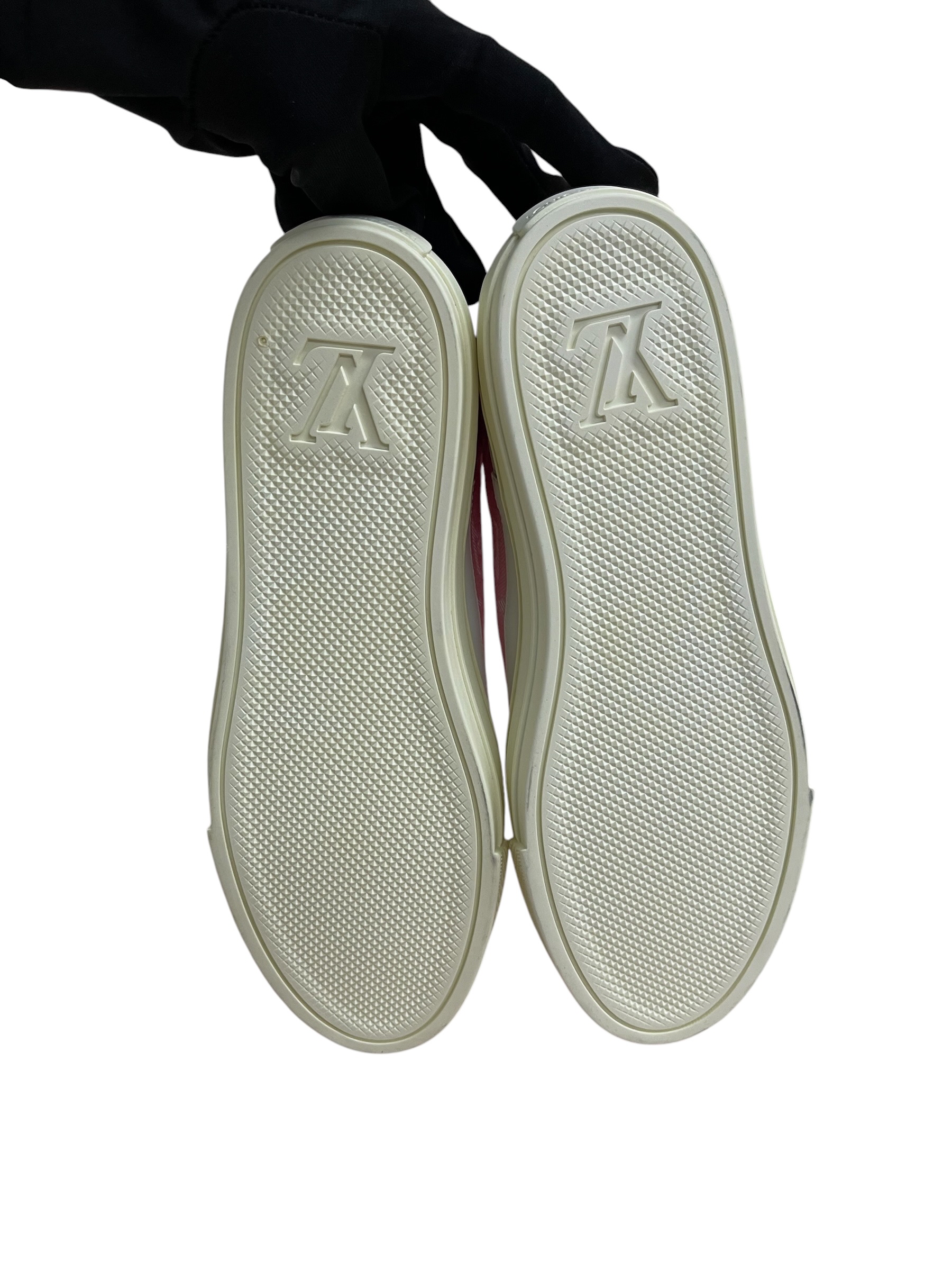 Unused item Louis Vuitton Sneakers Pink / Product Code: 062503