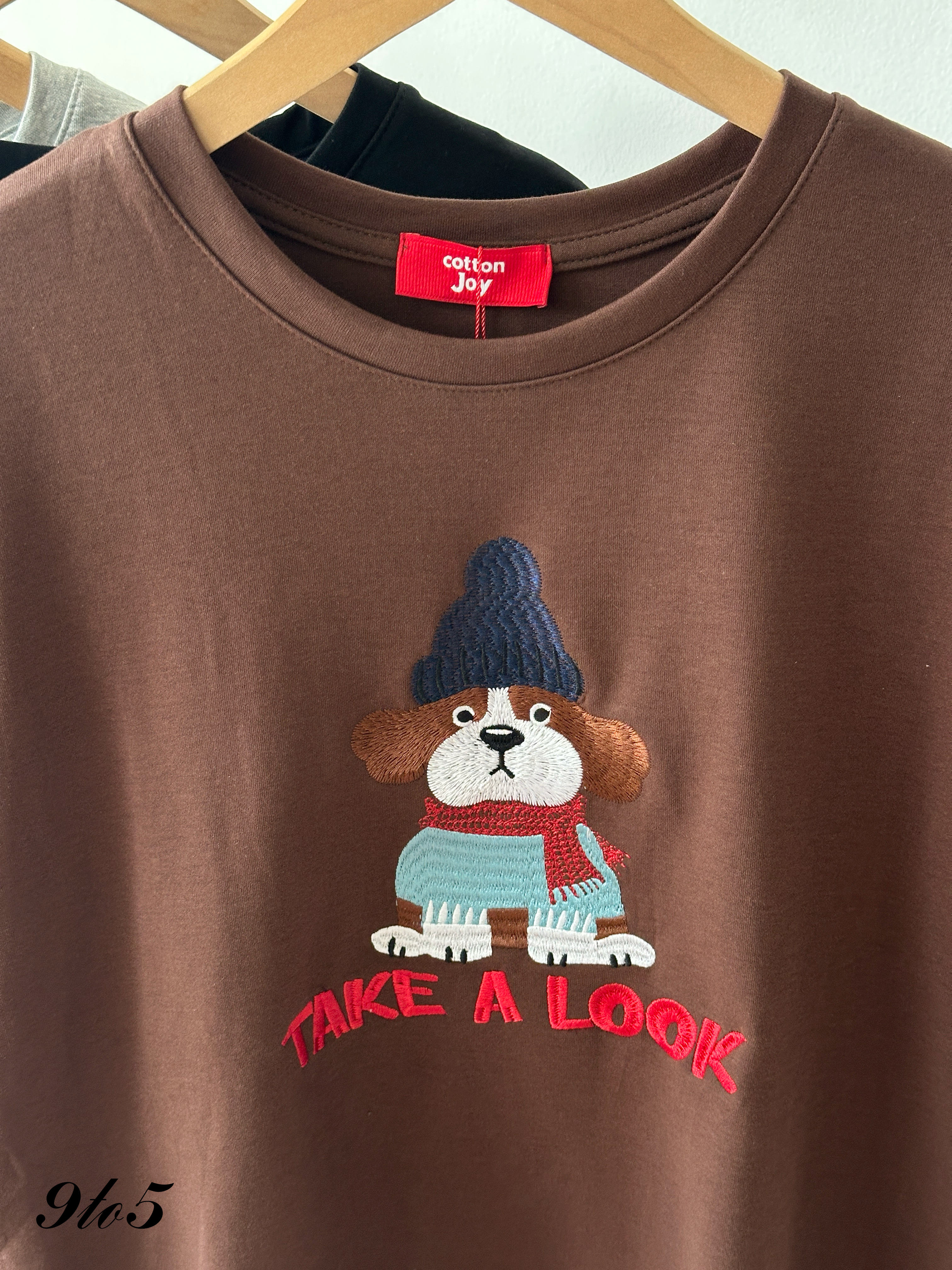 T4400 Embroidery Doggy Oversized Tee - 4 Colors 