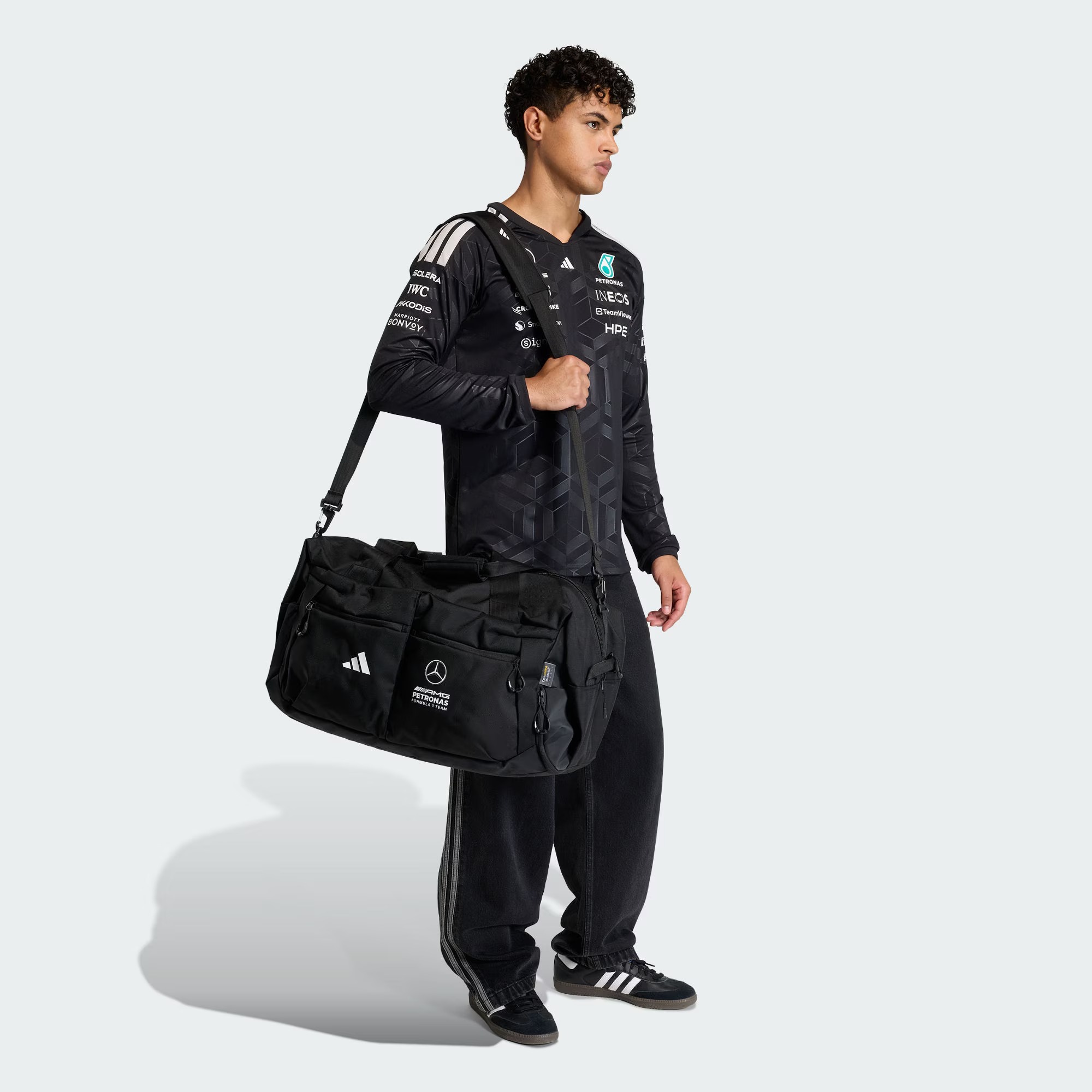 Adidas F1 Mercedes Benz 平治車隊 2026 黑色車手長袖隊服 KF0148