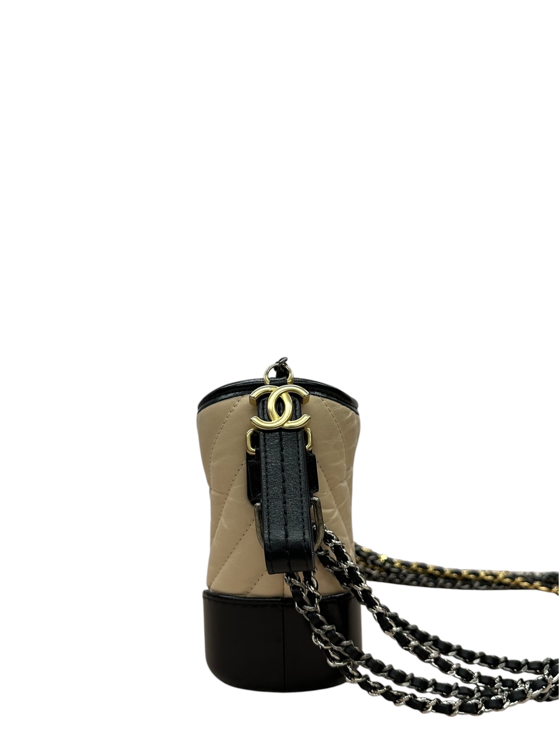 Pre-owned Chanel Gabrielle Small Hobo Bag / Product Code: 082111