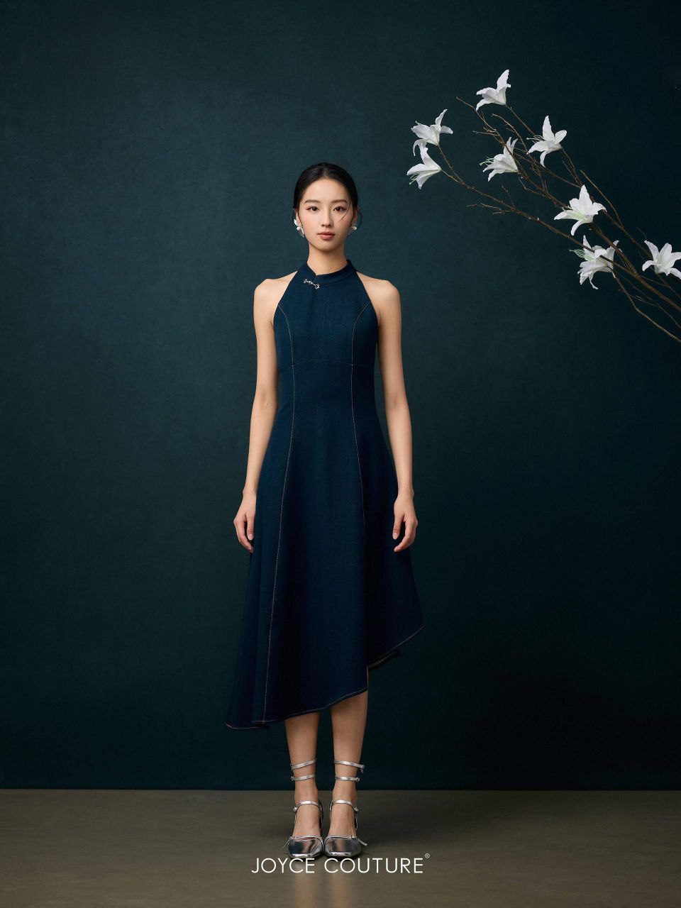 Cut in修身胸垫连身裙 D0098