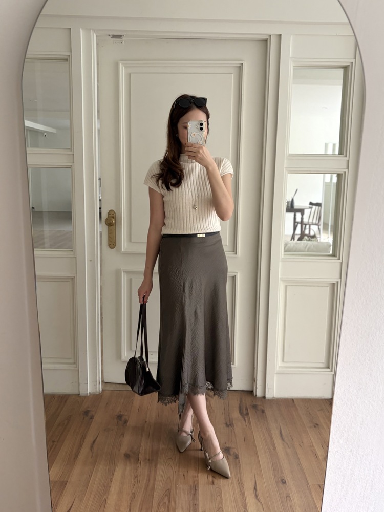 Lacie Asymmetric Skirt (Brown)