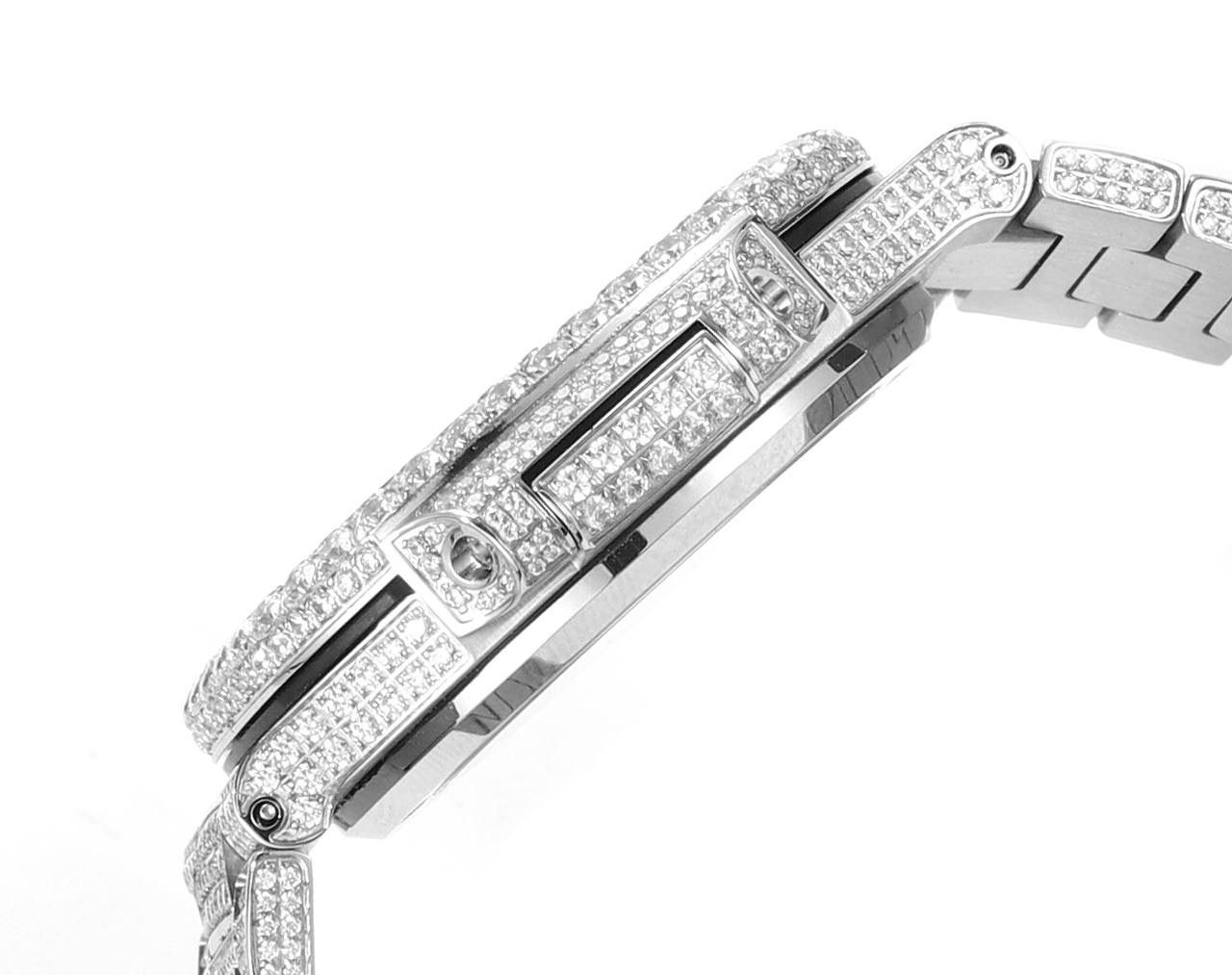 强势来袭！ 超级满天星方钻鹦鹉螺！ 1⃣️升级修正不锈钢表带，部分根据鹦鹉螺不锈钢表带拆解开发，完美贴合！ 2⃣️目前唯一使用圈口和表带方钻无爪镶石工艺，经历无数次的加工工艺，只为做到极致，终于大功告成！ 3⃣️全新订制修正版的Cal.324机芯，机芯摆轮位置与原装一致！深度洗花和刻字，机芯的还原度极高！ 4⃣️指针升级：秒针中心点升级为针轴秒针！ 鹦鹉螺满天星方钻王中王！欢迎您的品鉴！😎💯🌟