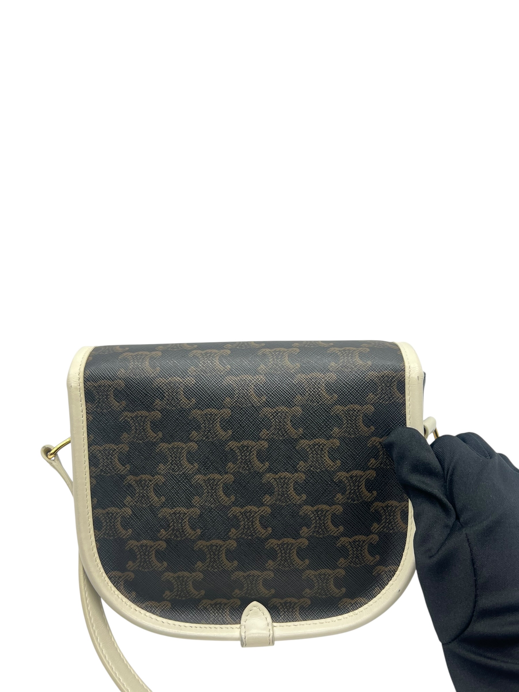 Pre-Owned CELINE Folco / Product Code: 26061004