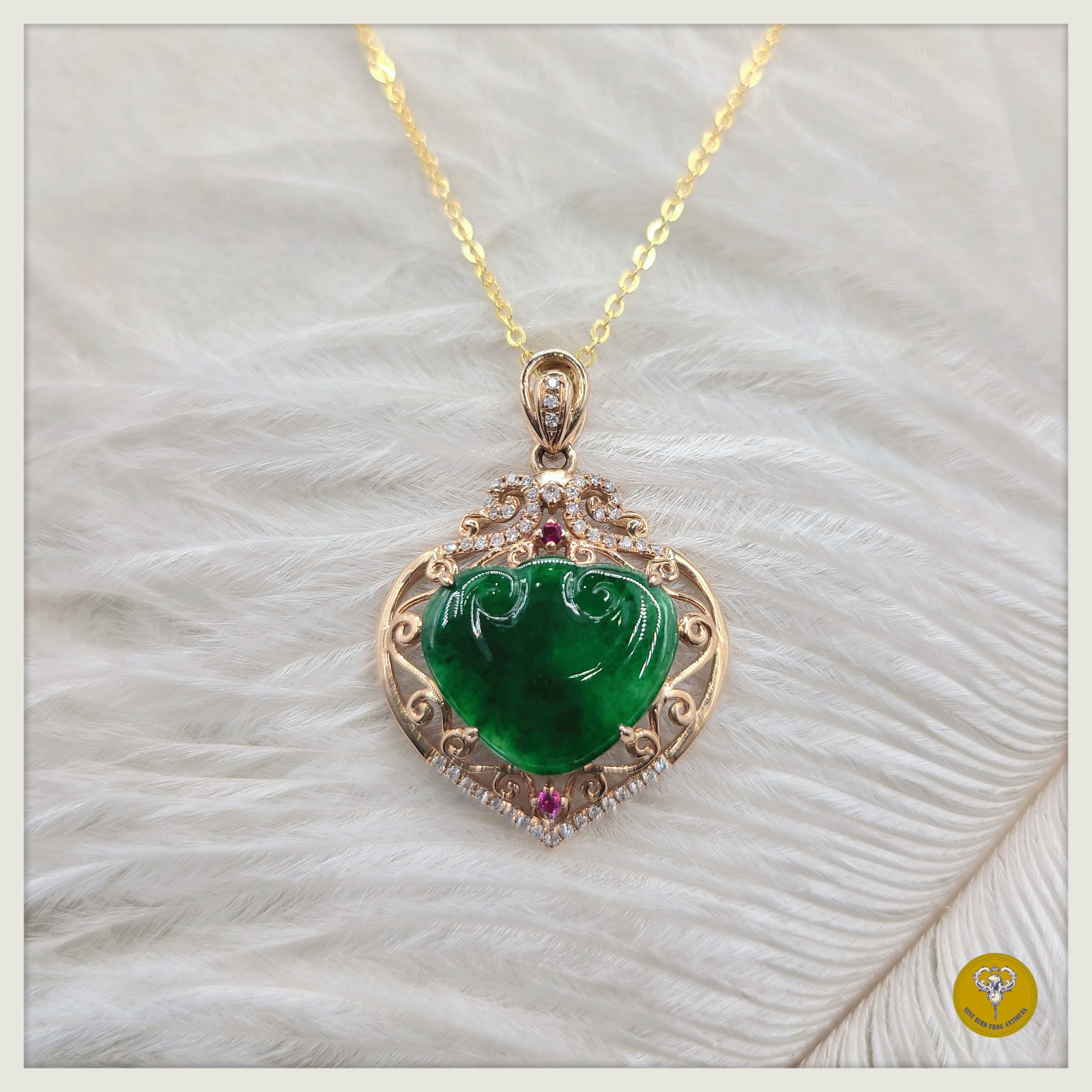 冰種帝王綠心型如意翡翠鑽石紅寶石18k金鑲配銀鍊
