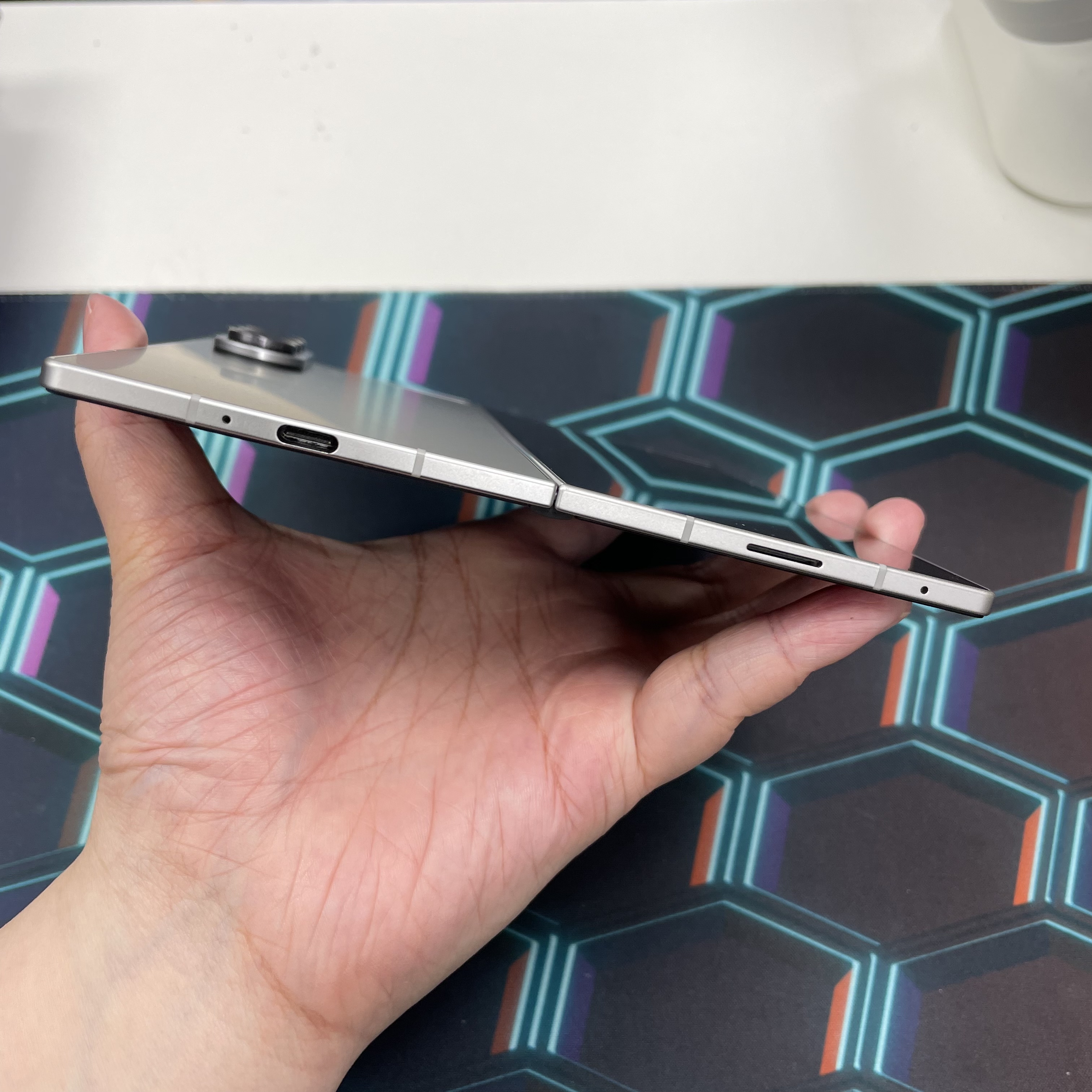 *6420 Galaxy Z Fold 7  勁靚機 12+512GB 銀色 sliver