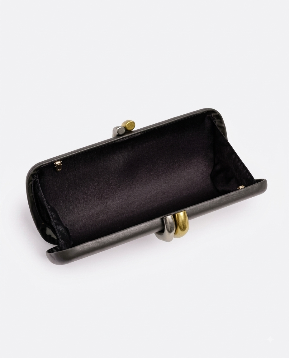 83007 Belle Nuit Clutch