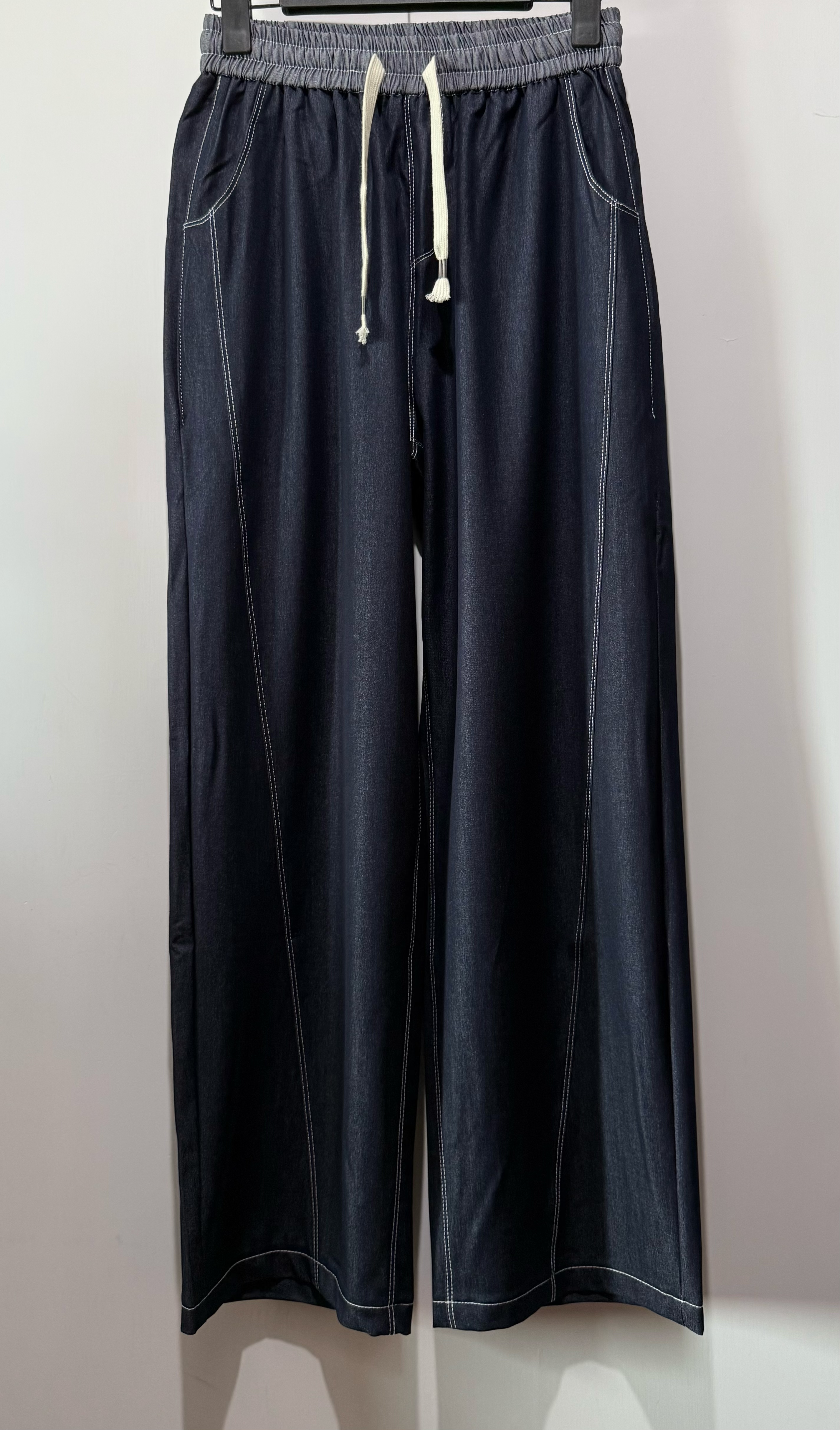 B00570 薄料混棉牛仔布闊褲