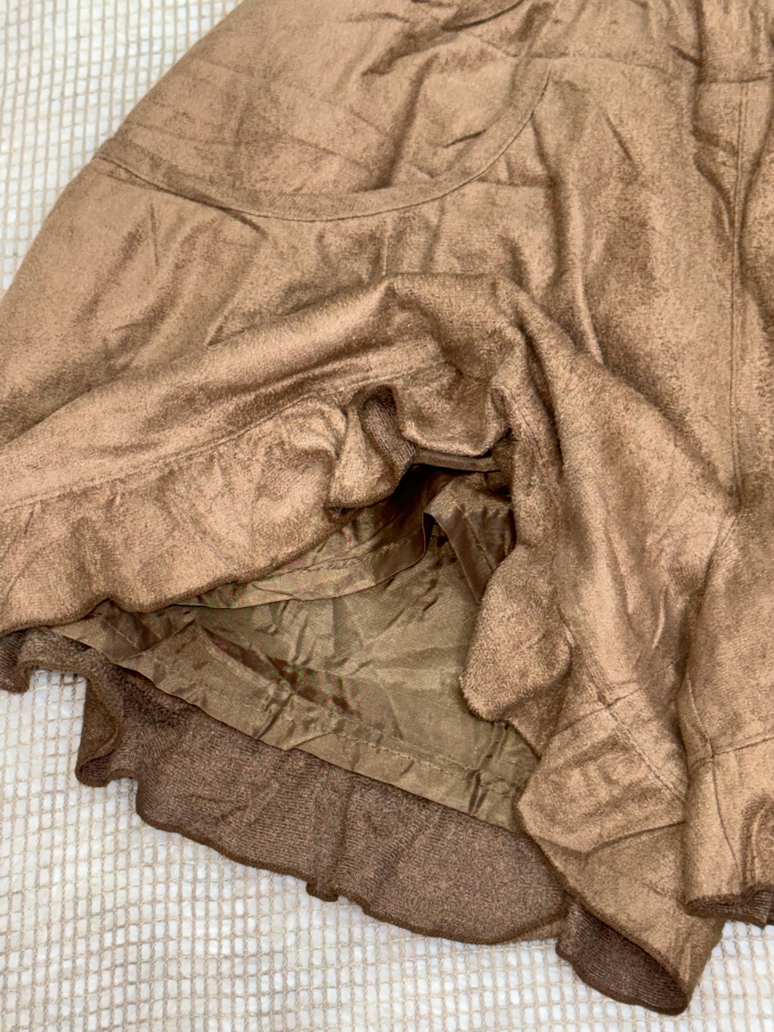 Cozy Brown Elastic-Waist Ruffled Shorts