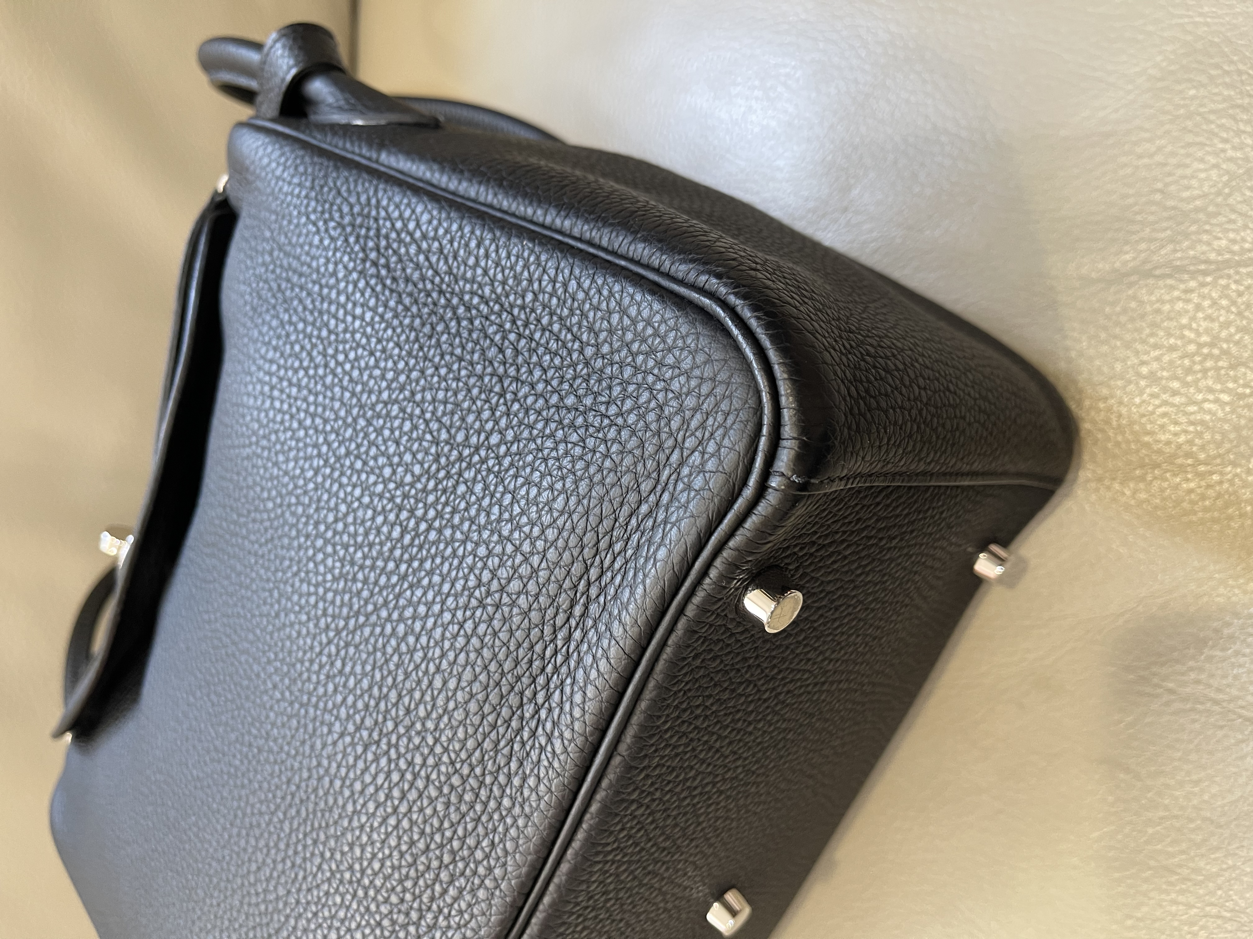 Pre-owned Hermès Lindy 30 / stamp A Product Code: 26031409