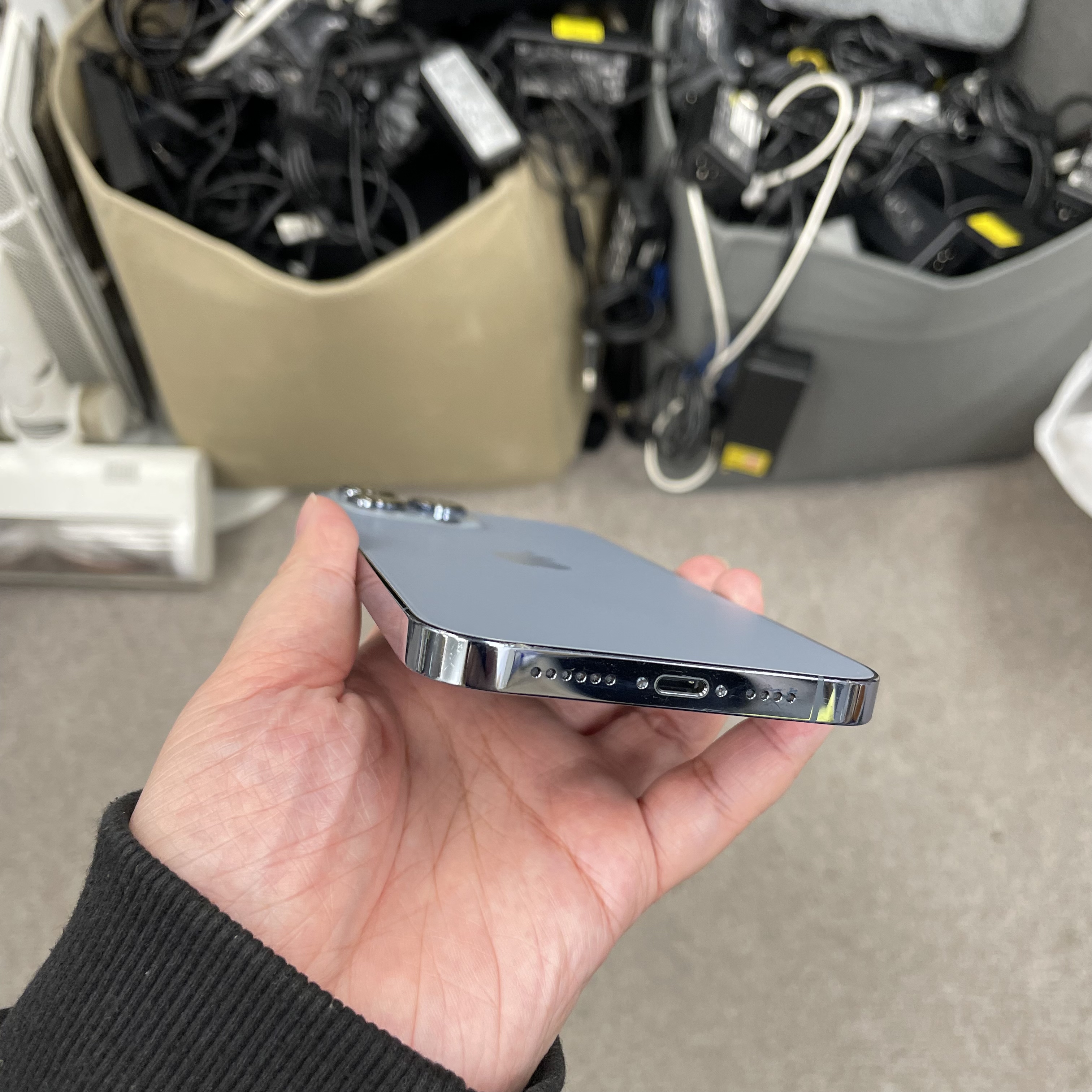 *5979 13 Promax 超靚機 128GB 電76 藍色 blue