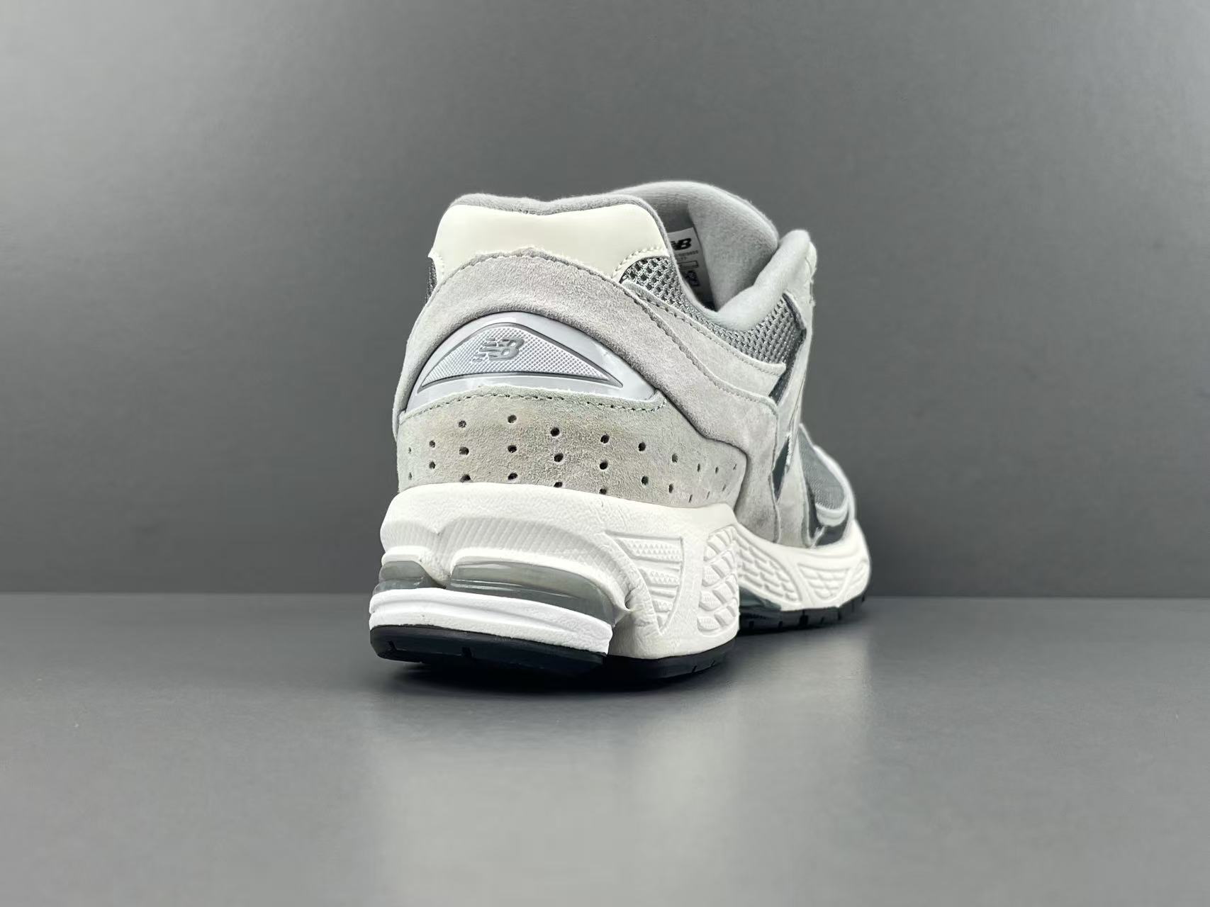 New Balance 2002R ML2002RST