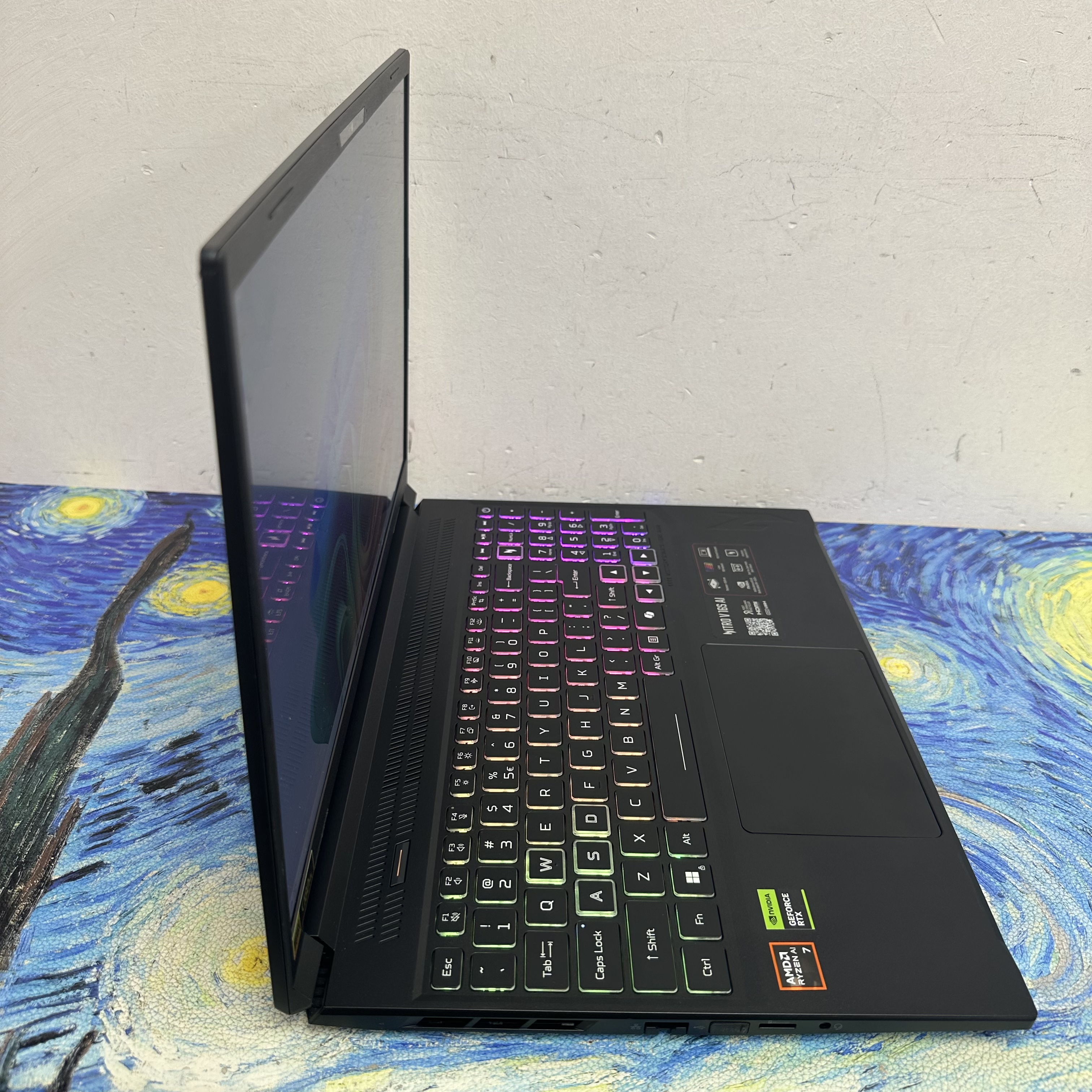 #5696  ACER NITRO V 16s Ai /16GB Ram/1TB SSD /RTX5070 獨立顯示卡/180Hz/ Gaming Laptop / Notebook / PC / GTA / Movie / Netflix / Win11 / Office / Gaming / Gaming Notebook