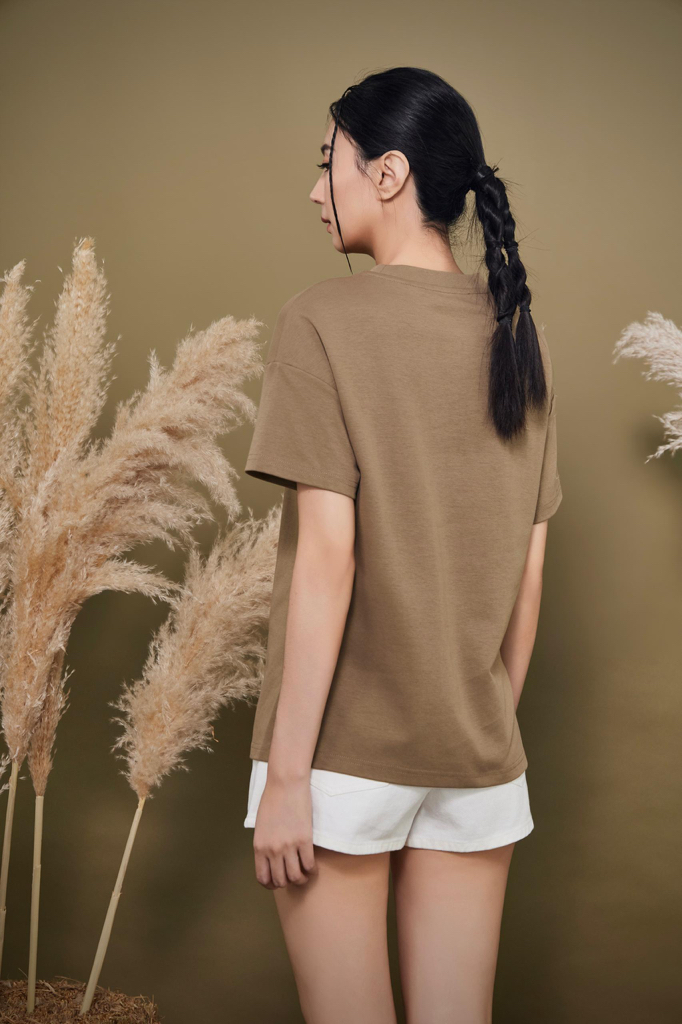 CB2789 Oriental Knot Detail Relaxed Knit Top