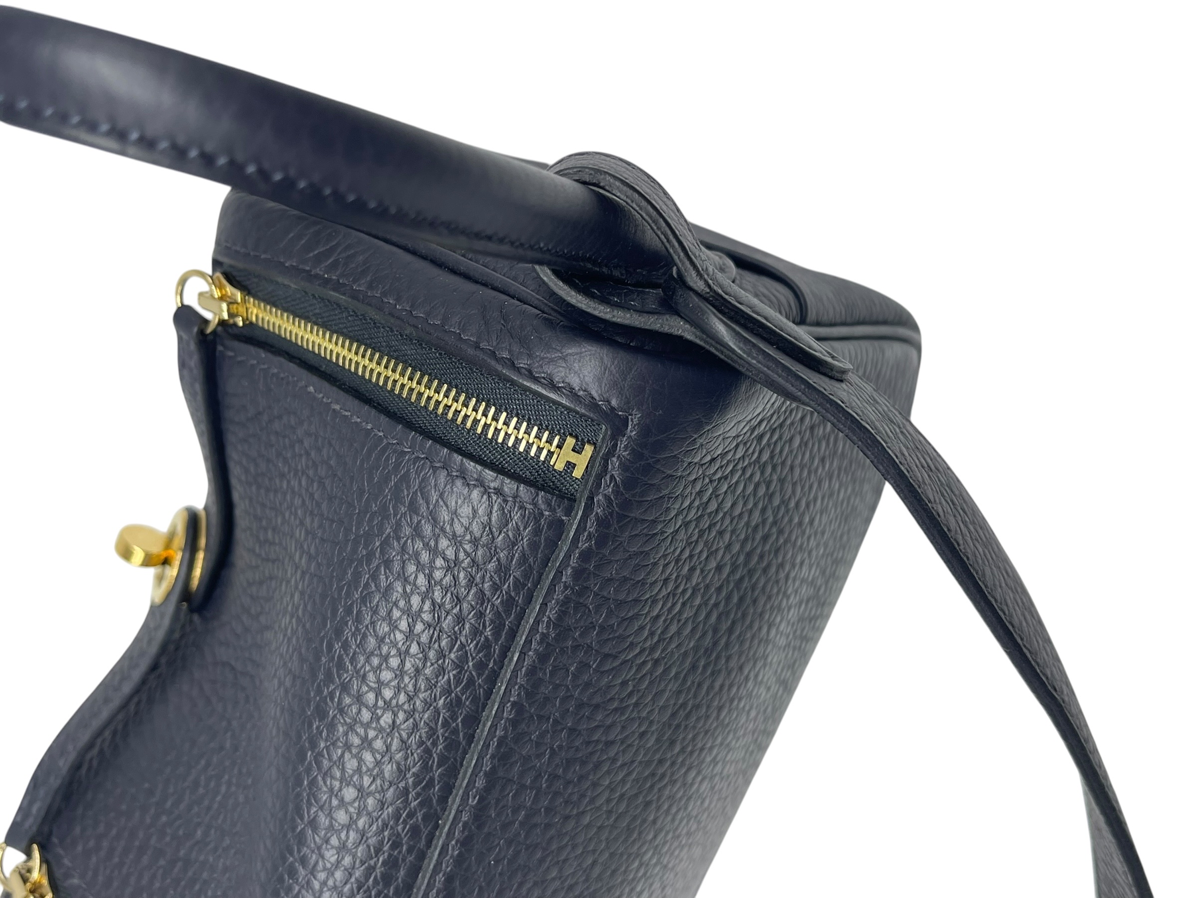 Pre-owned Hermes Mini Lindy / Caban / Stamp K / Product Code: 071503
