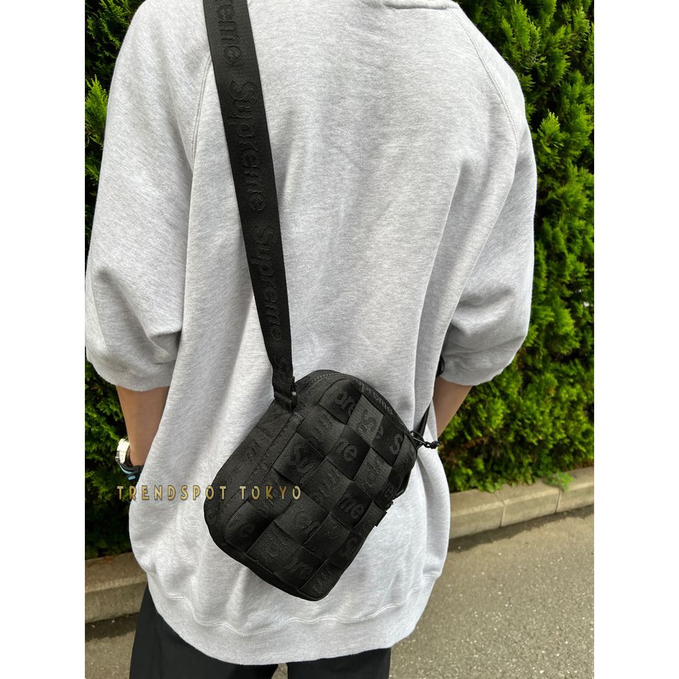 SUPREME-WOVEN-SHOULDER-BAG-2.5L--BLACK | TRENDSPOT TOKYO