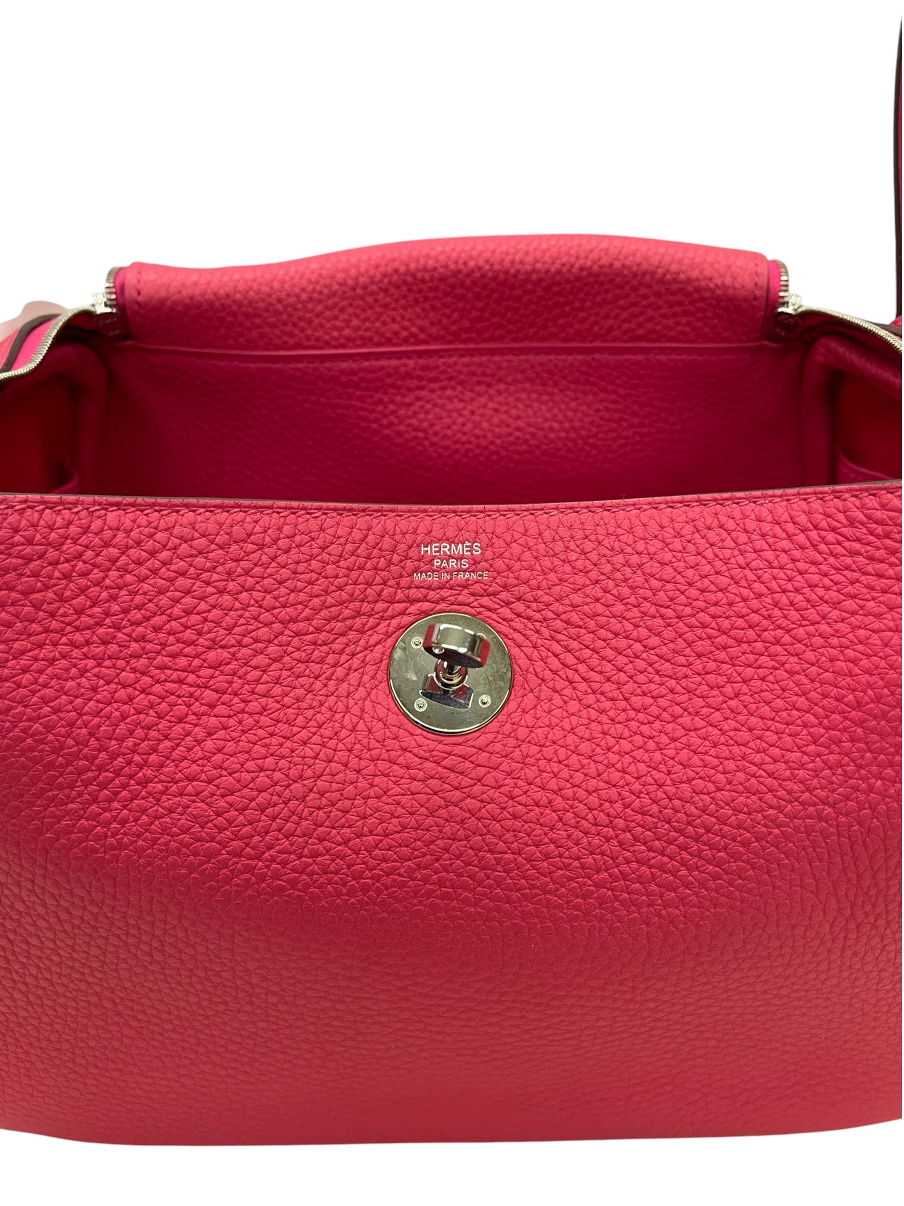 Pre-Owned HERMES Lindy26 / Stamp D / Rose Extreme / Product Code: 082601