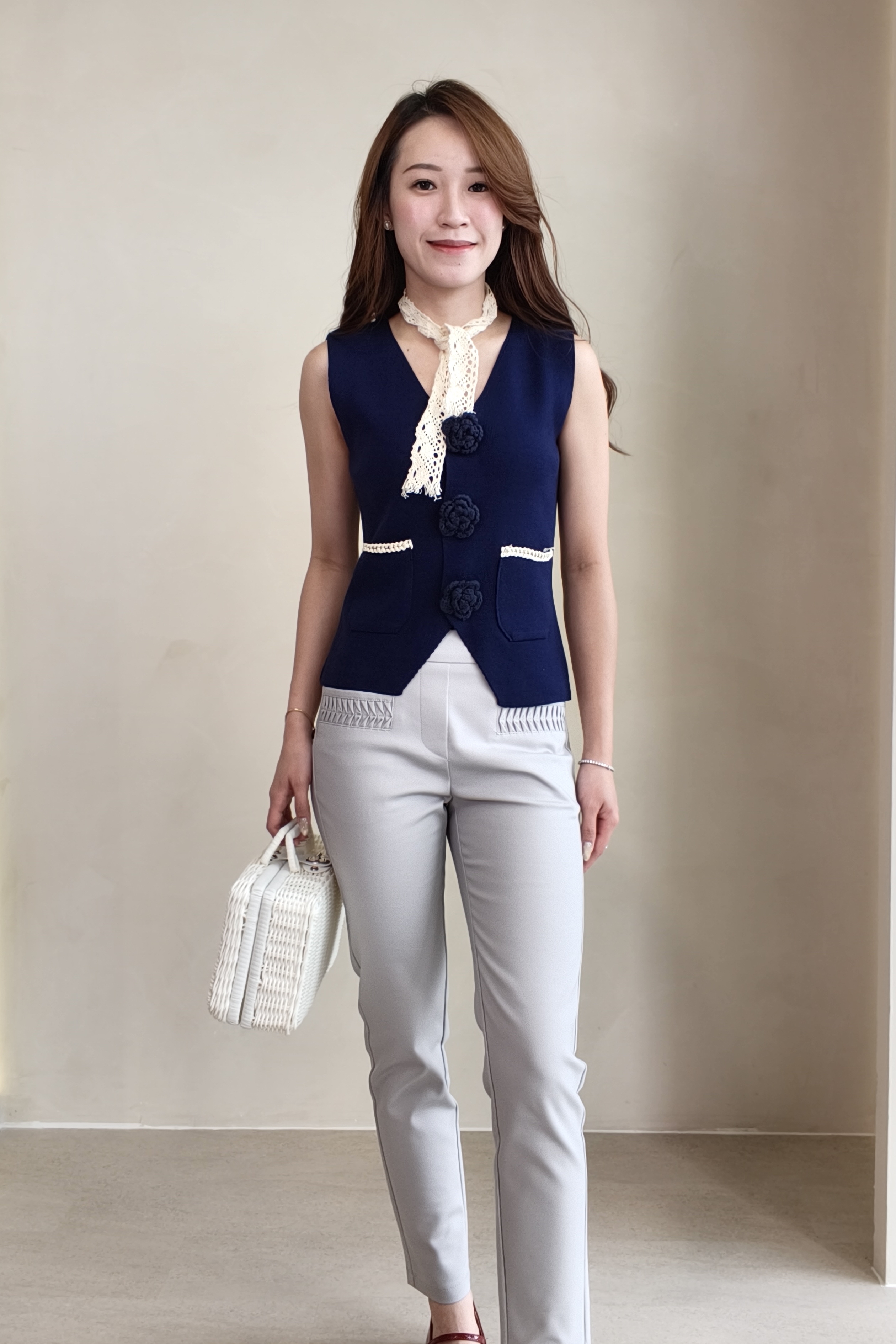 966 Camellia Bloom Knit Vest