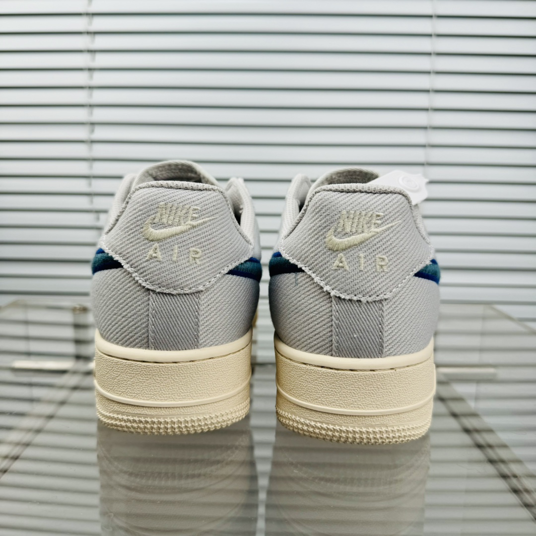 Nike Air Force 1 Low Canvas HV1204-001