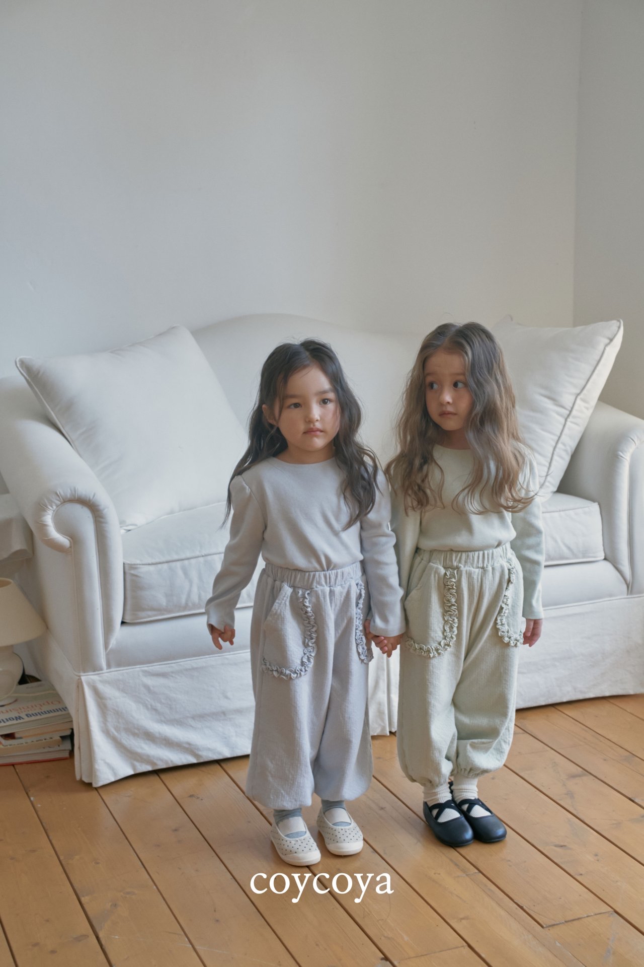 🌸預訂 韓國直送🌸🇰🇷COYCOYA兩色優雅褶皺長袖上衣