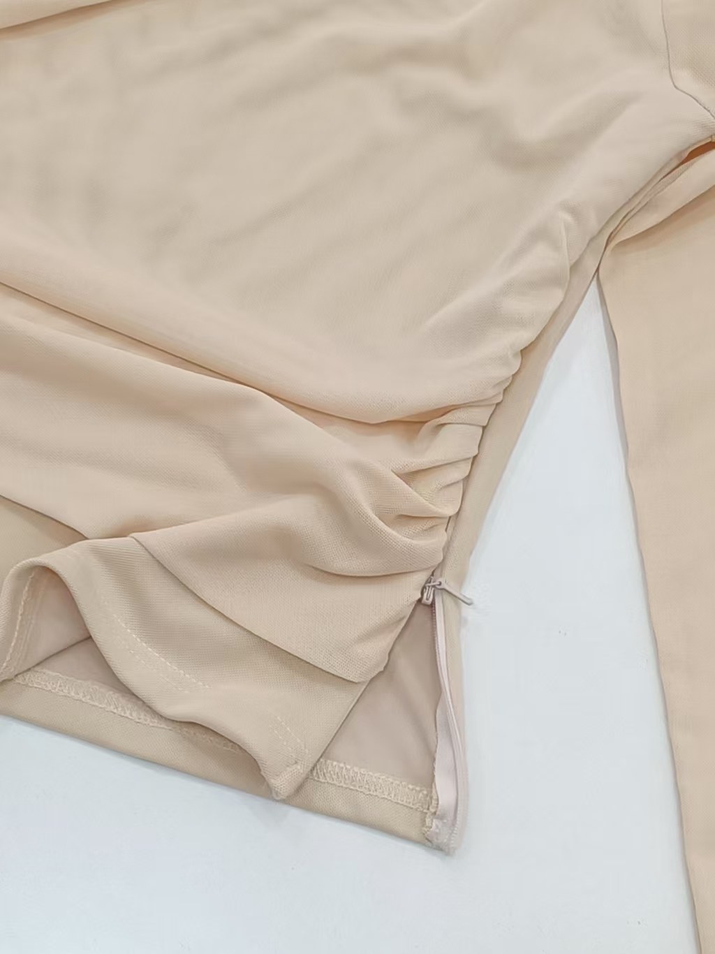 Ruched Mesh Long-Sleeve Top M236