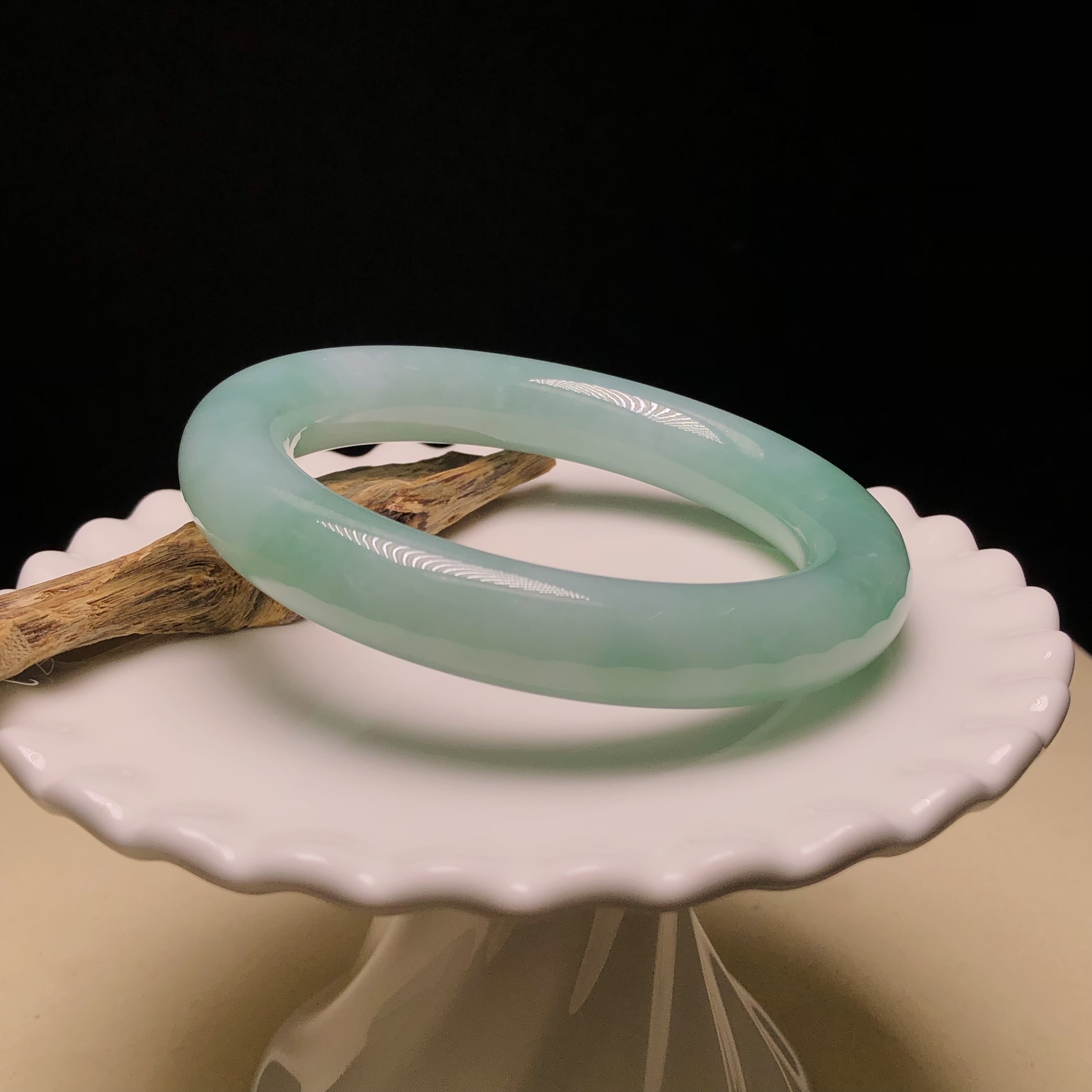 #C06305 🎁會卡湖水綠圓鐲56.6mm 