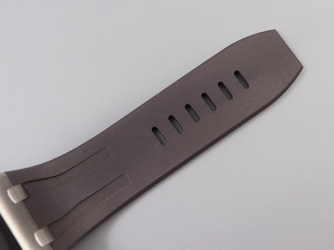 AP26400 v2版 陶瓷壳材质 44毫米直径 搭载复刻原版CaL．3126机芯 陶瓷圈口 市面上最顶级版本的超级复刻🔥