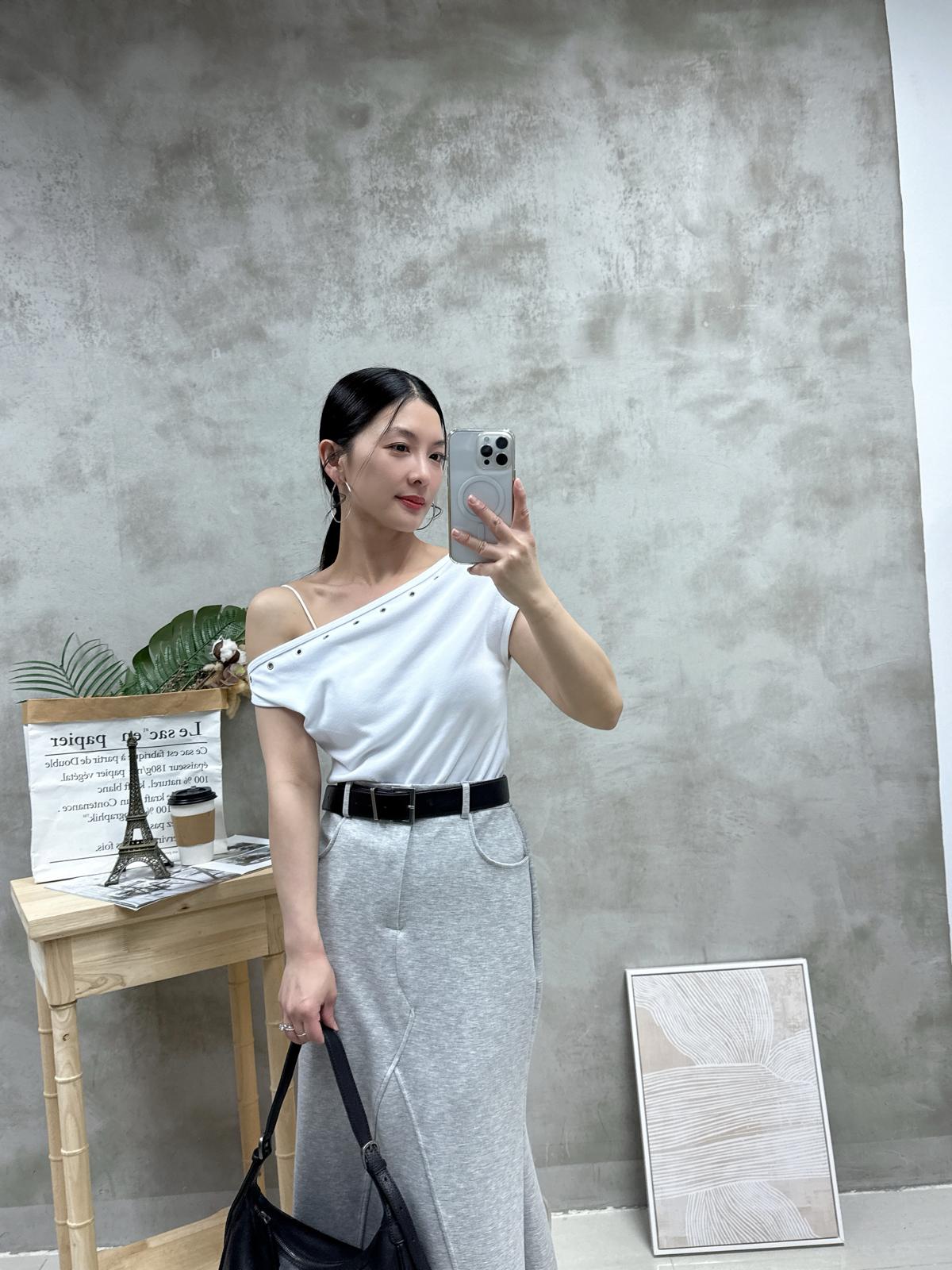 G15 斜膊鍋釘棉質Top