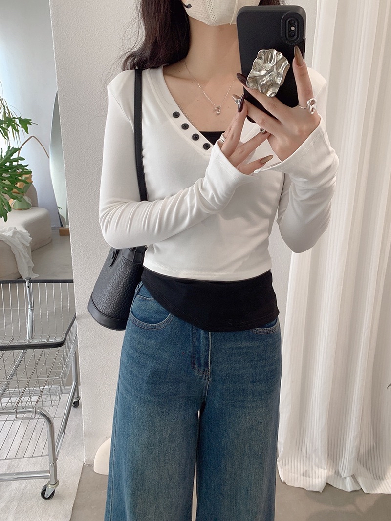 纯欲风V领纽扣假两件长袖T恤 