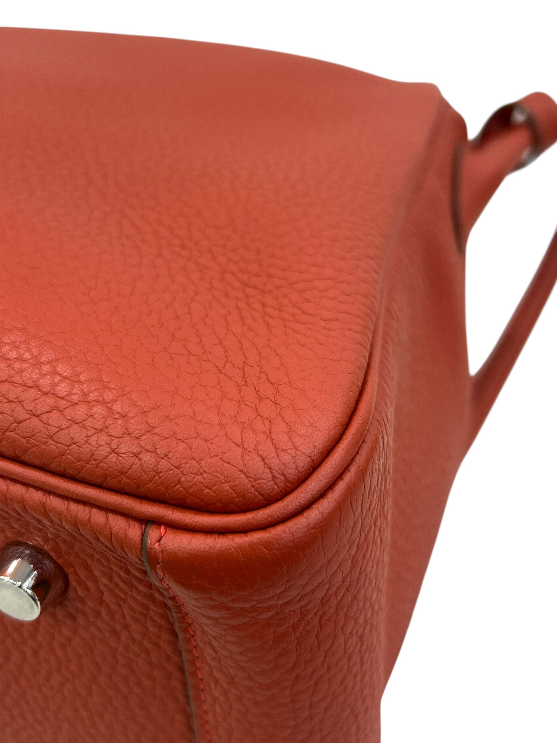 Pre-Owned HERMÉS Lindy 30 Stamp T / Product Code: 063023