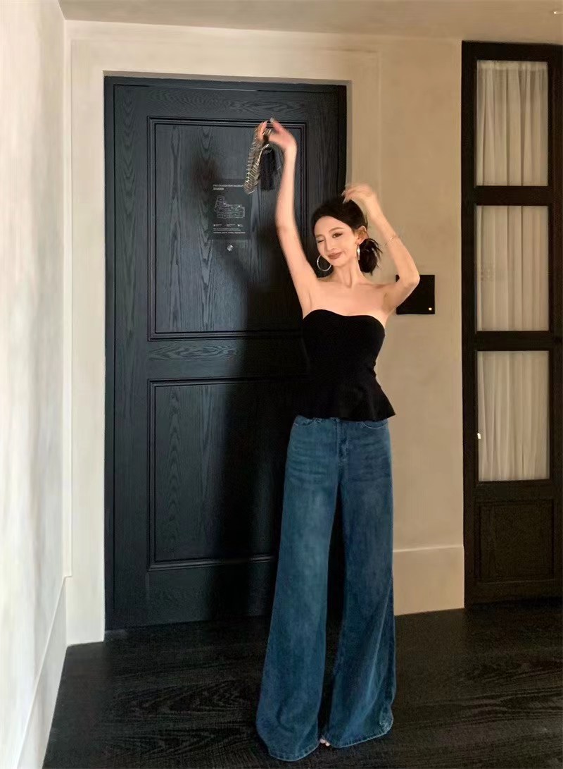 1701 PEPLUM STRAPLESS KNIT TOP 收腰荷叶边抹胸针织上衣