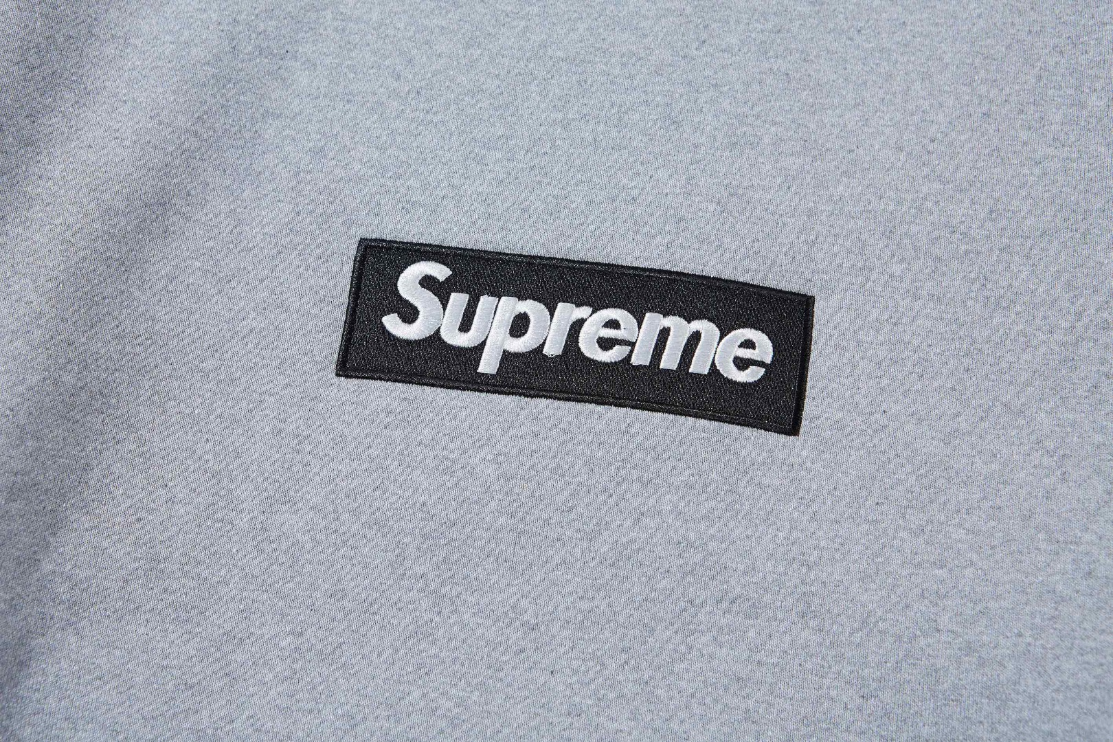 Supreme Box Logo Crewneck Sweatshirt