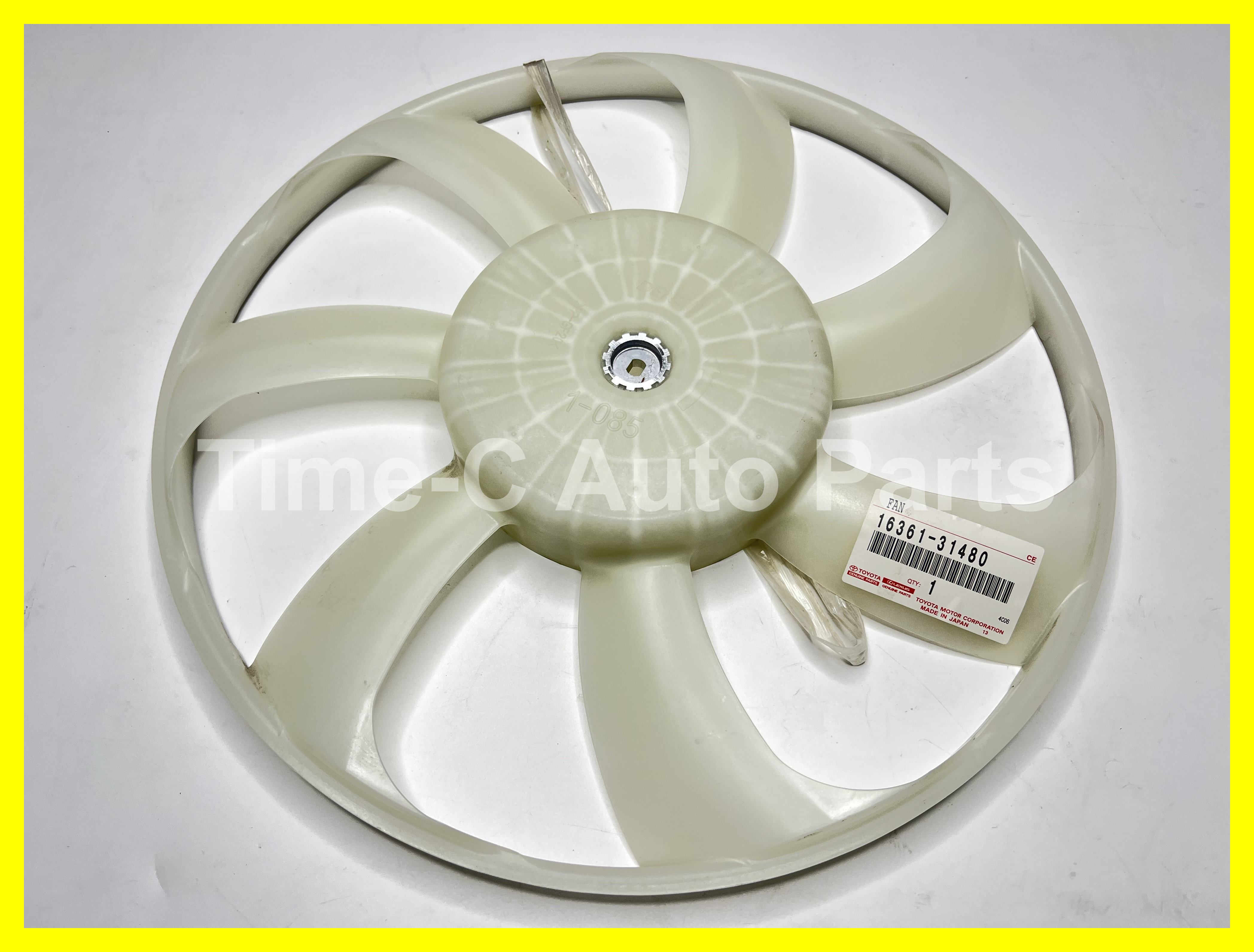 Toyota Lexus RX Series - 左風扇葉 - 16361-31480