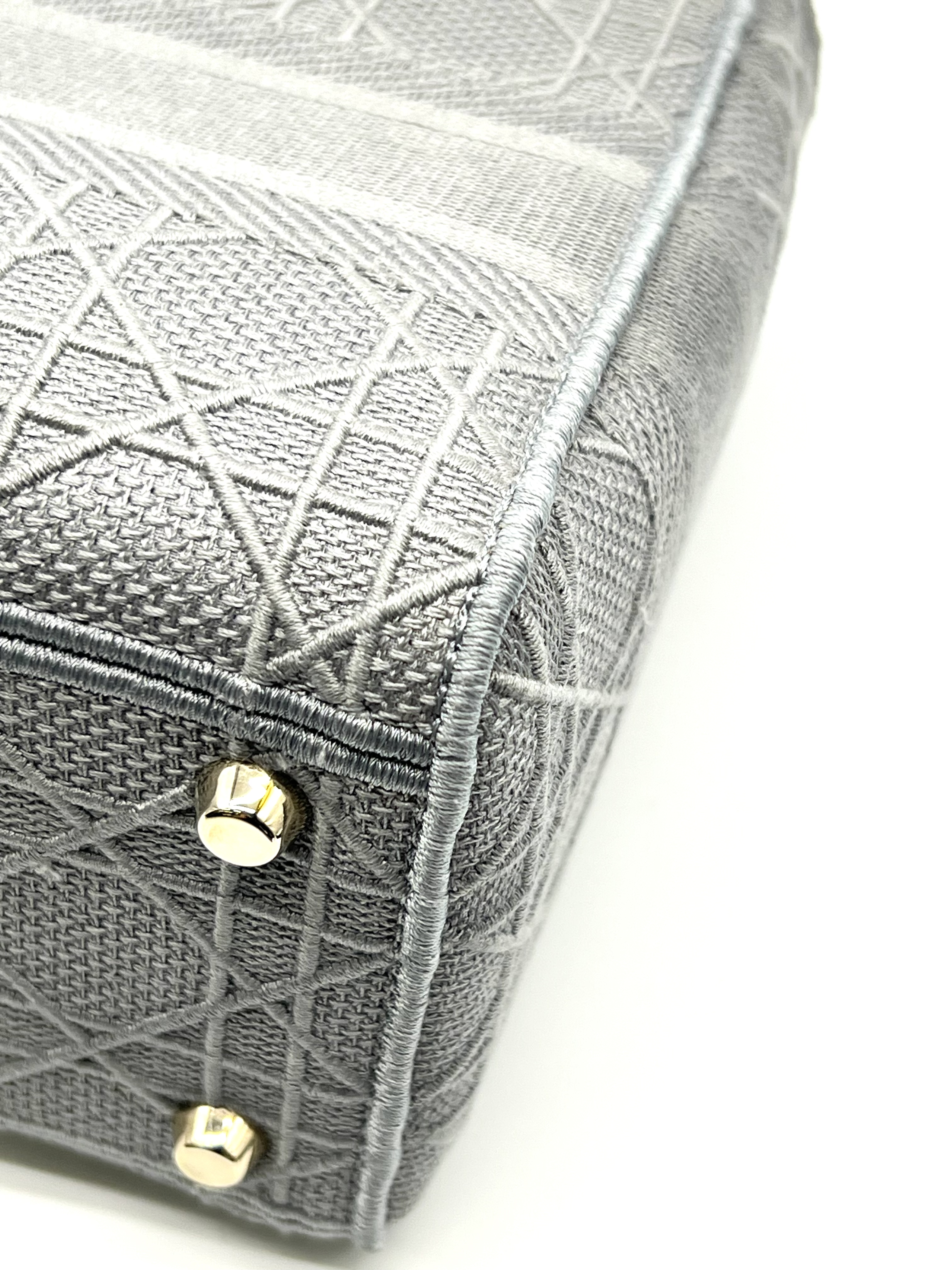 Pre-Owned DIOR Lady D-Lite Bag / Product Code: 26042804